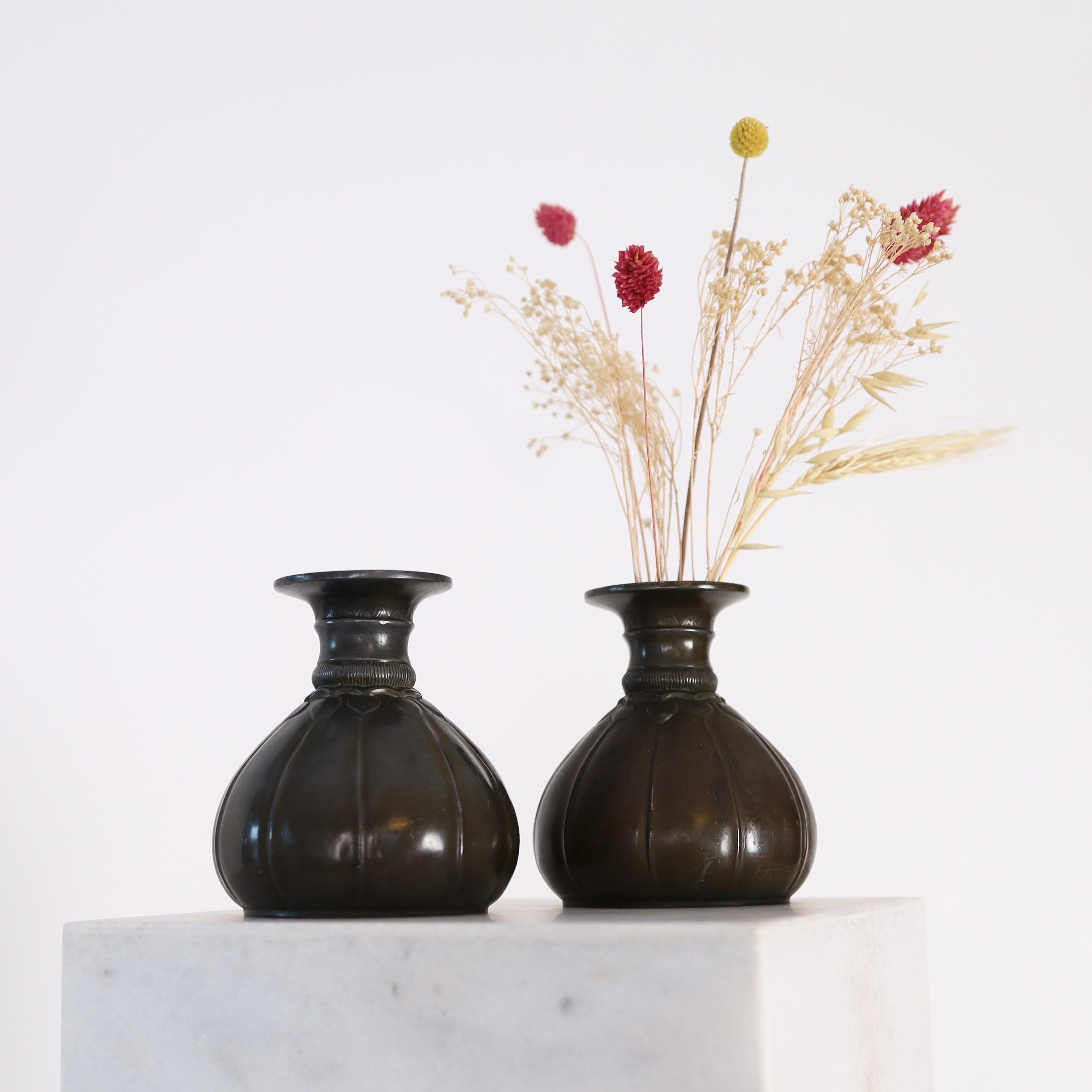 Set von Art déco-Vasen von Just Andersen, 1920er Jahre, Dänemark (Frühes 20. Jahrhundert) im Angebot
