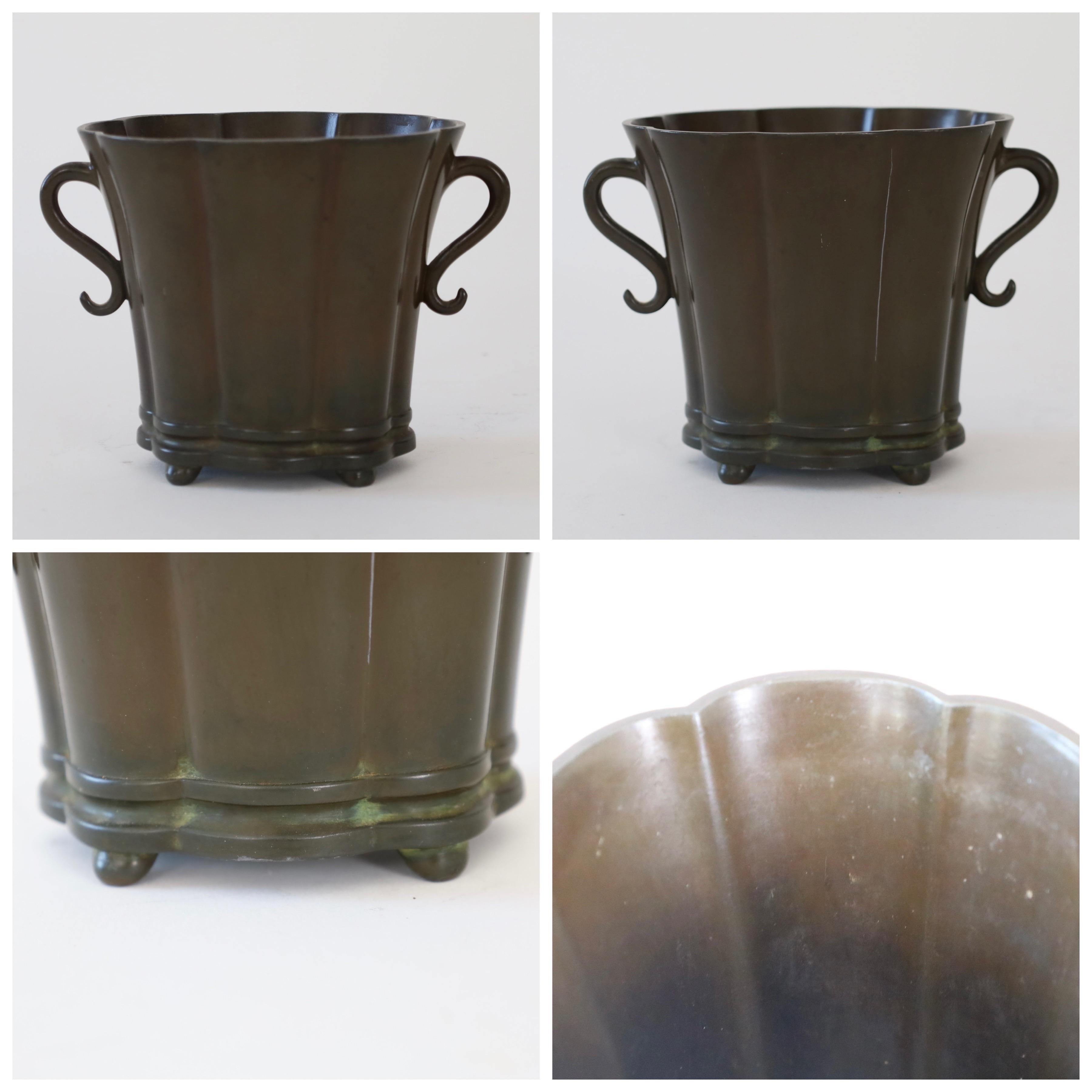 Metallo Set di vasi Art Deco di Just Andersen, anni '20, Danimarca in vendita