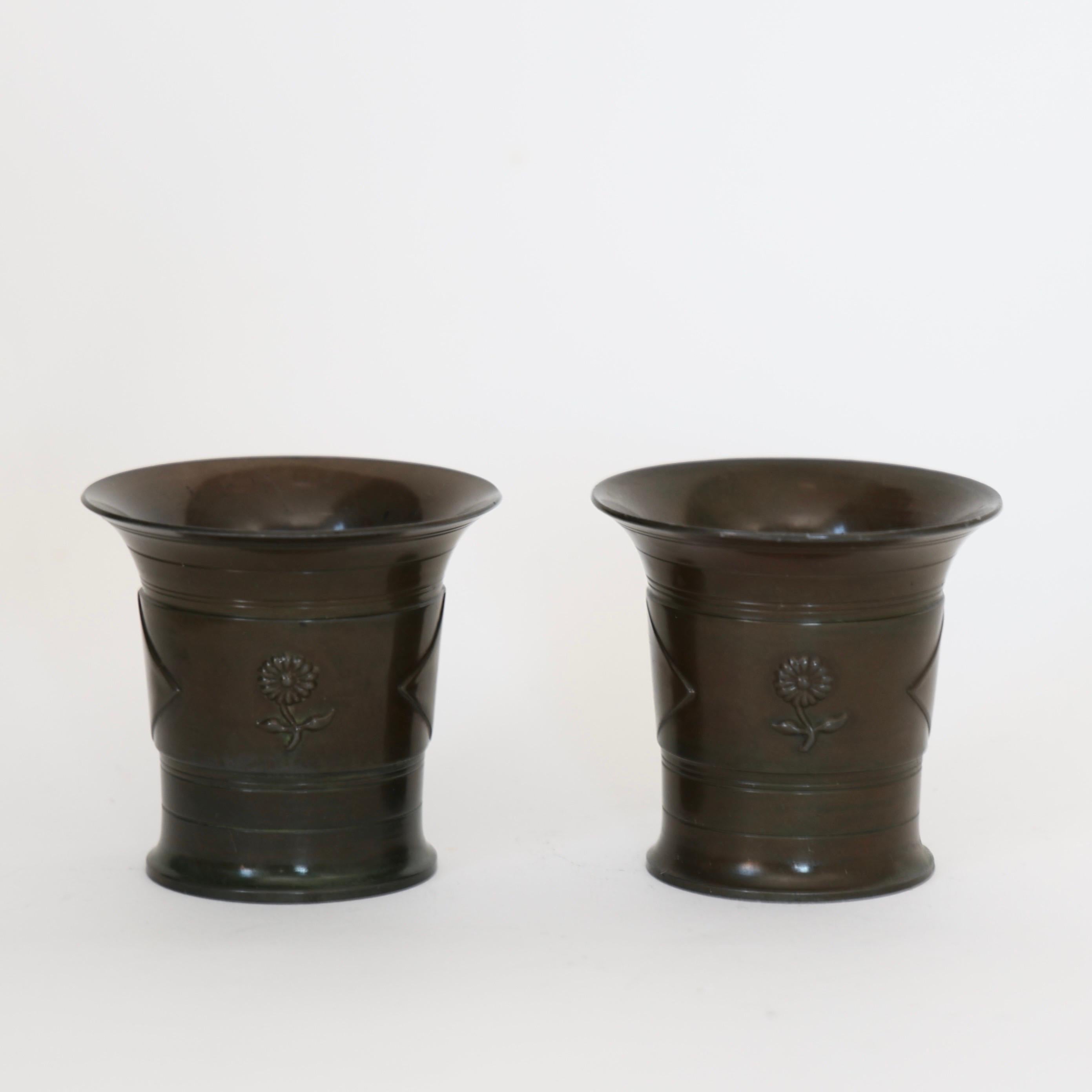 Metallo Set di vasi Art Deco di Just Andersen, anni '20, Danimarca in vendita