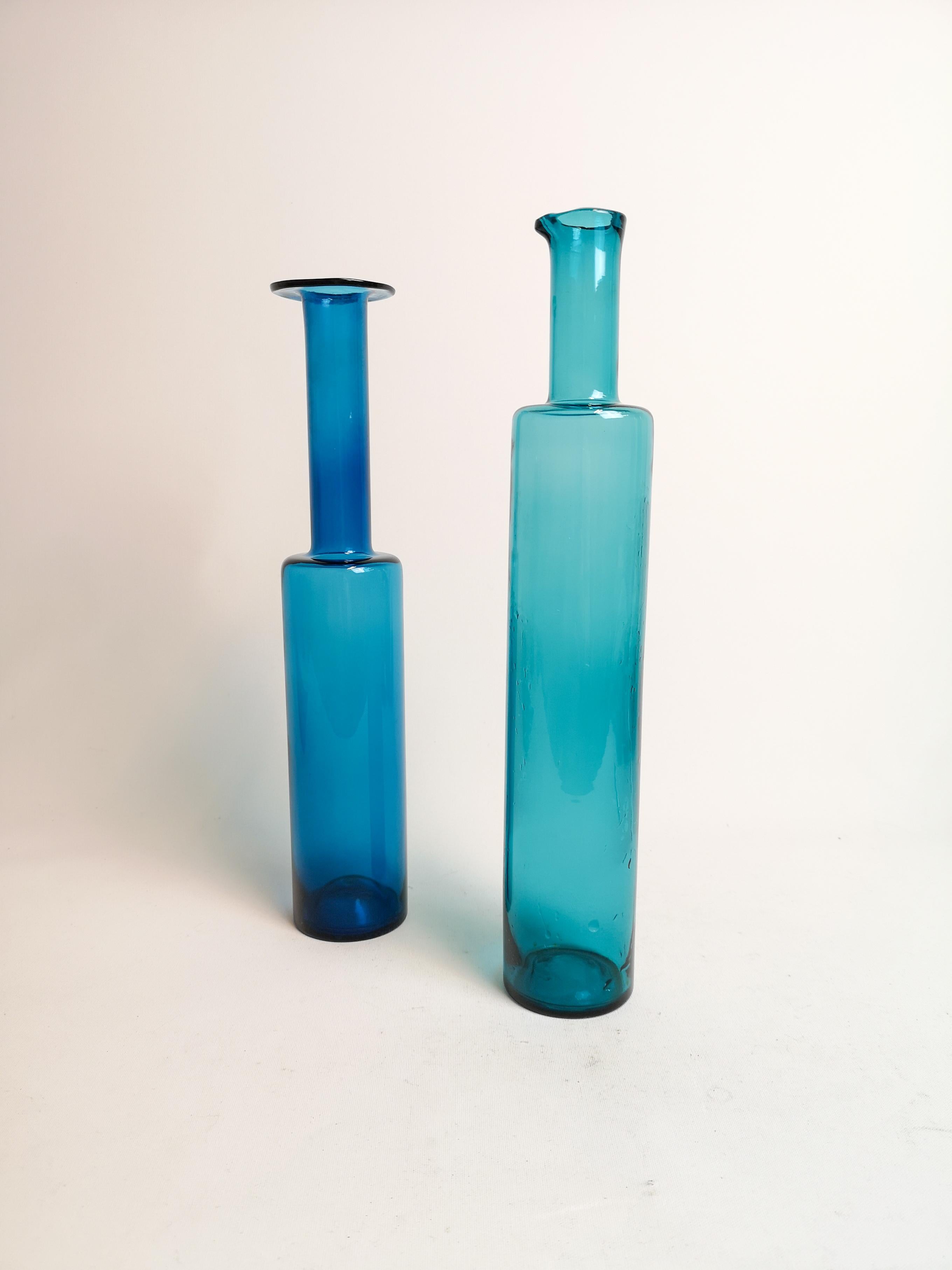 Scandinavian Modern Set of Art Glass Bottles Nanny Still for Riihimäen Lasi, Finnish