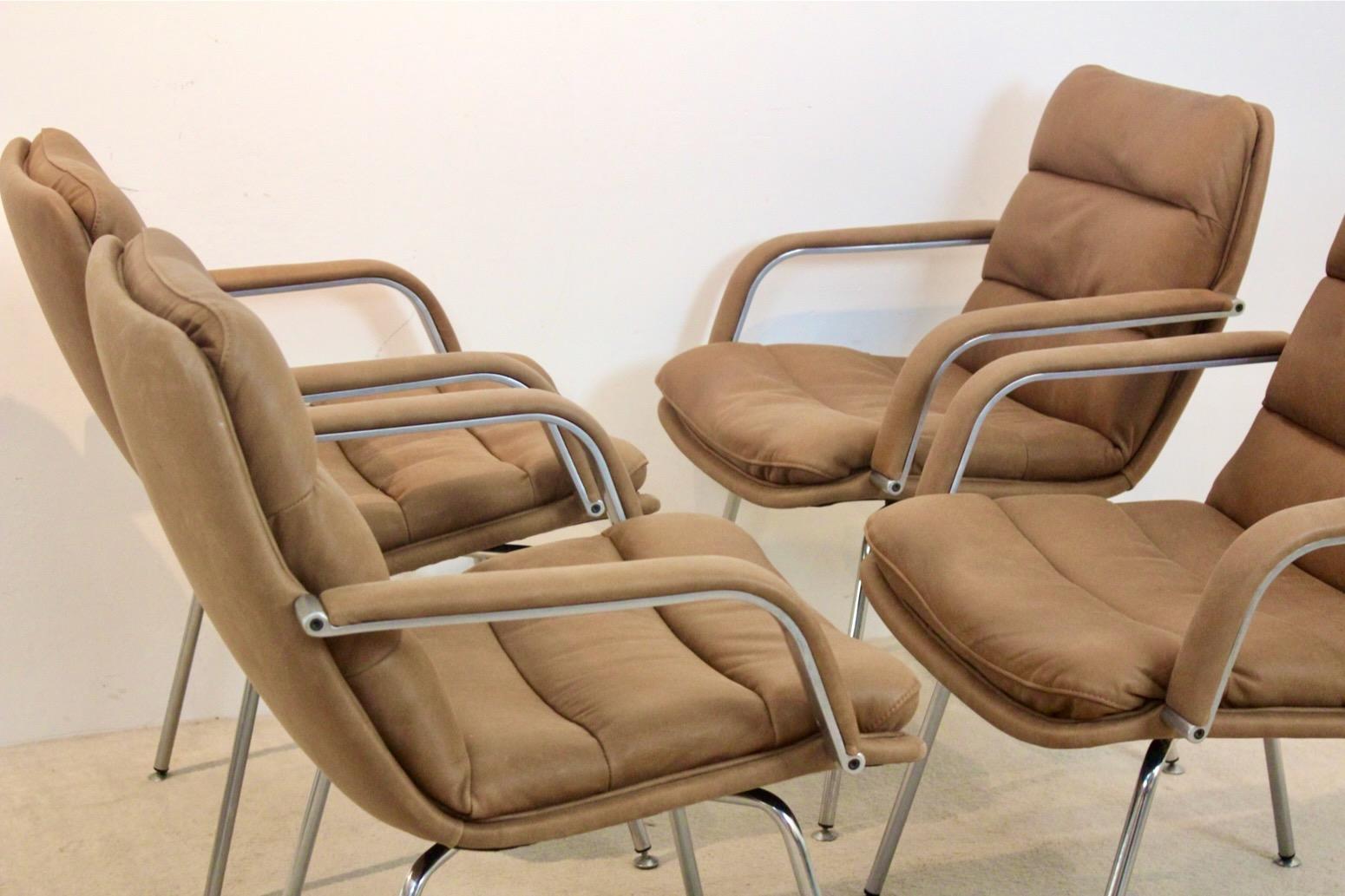 Ensemble de chaises de direction Artifort Channel de Geoffrey Harcourt en vente 4