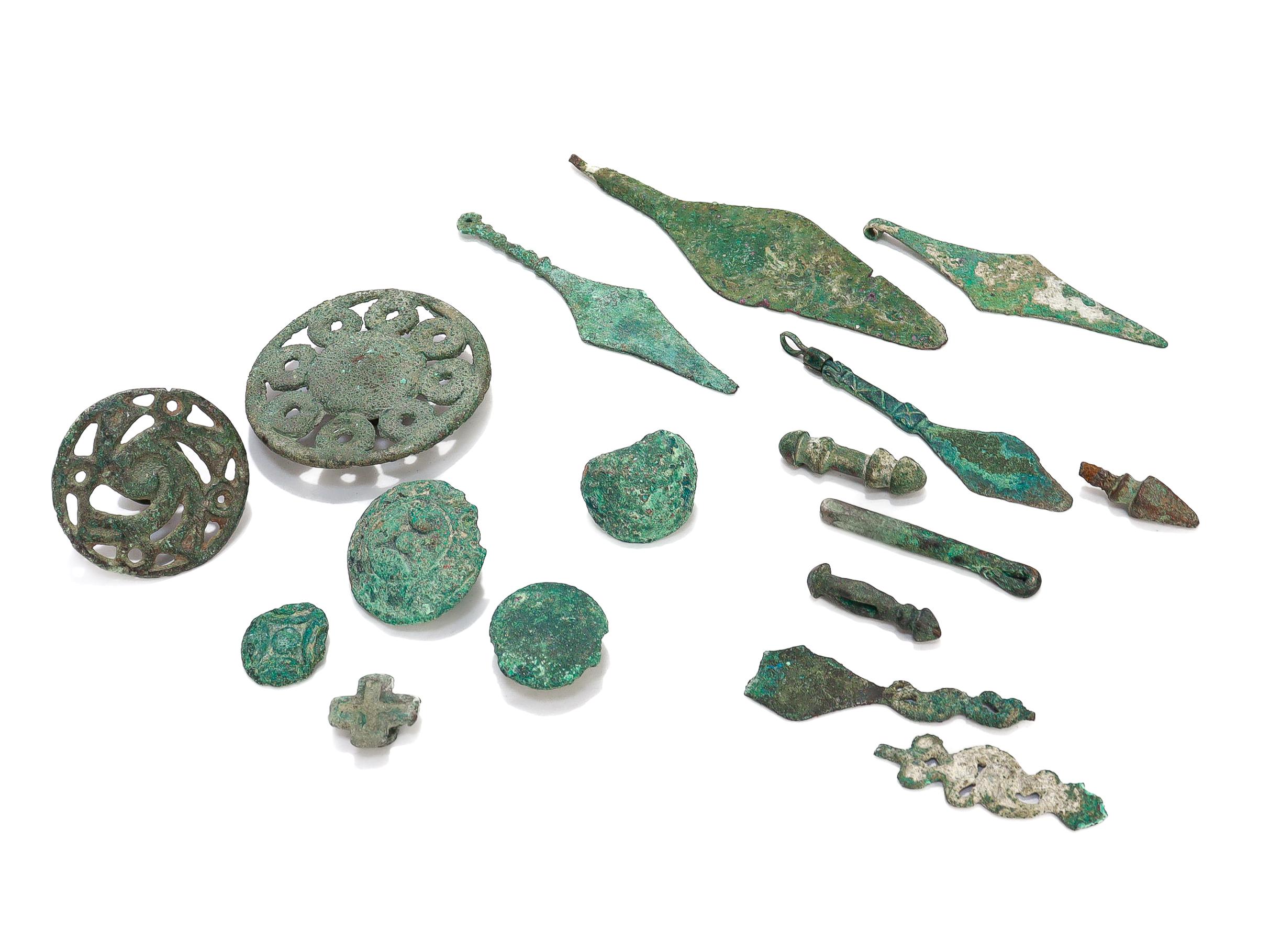 Set of Assorted Ancient Gandharan Bronze Artifacts / Objects In Fair Condition For Sale In Philadelphia, PA