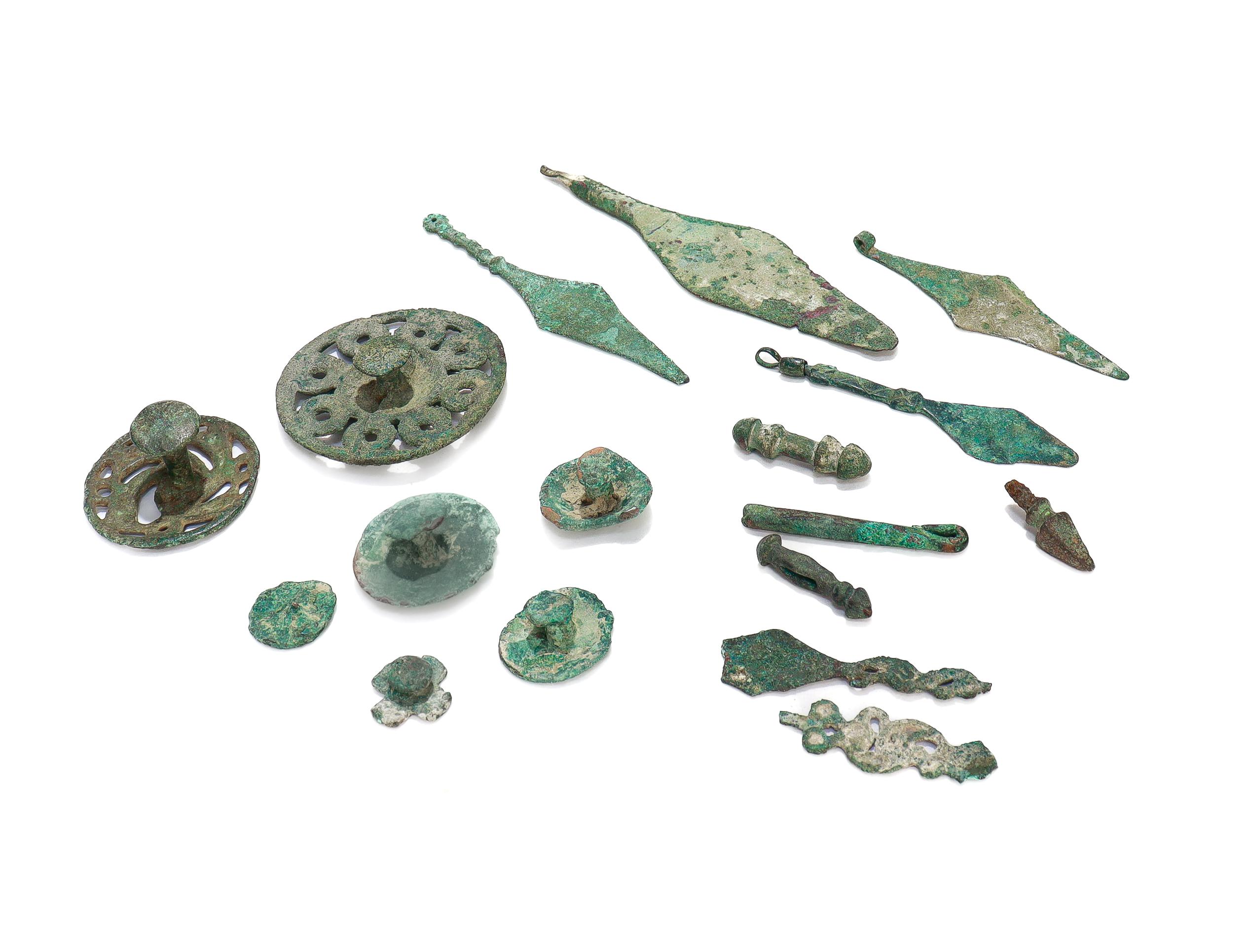 18th Century and Earlier Set of Assorted Ancient Gandharan Bronze Artifacts / Objects For Sale