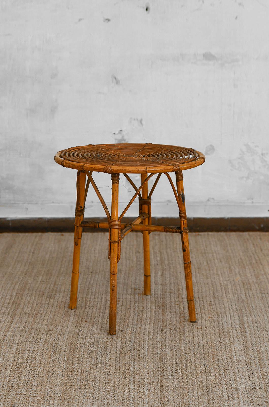 Set of bamboo cane cart and circular side table, 1960s In Good Condition For Sale In Roma, RM