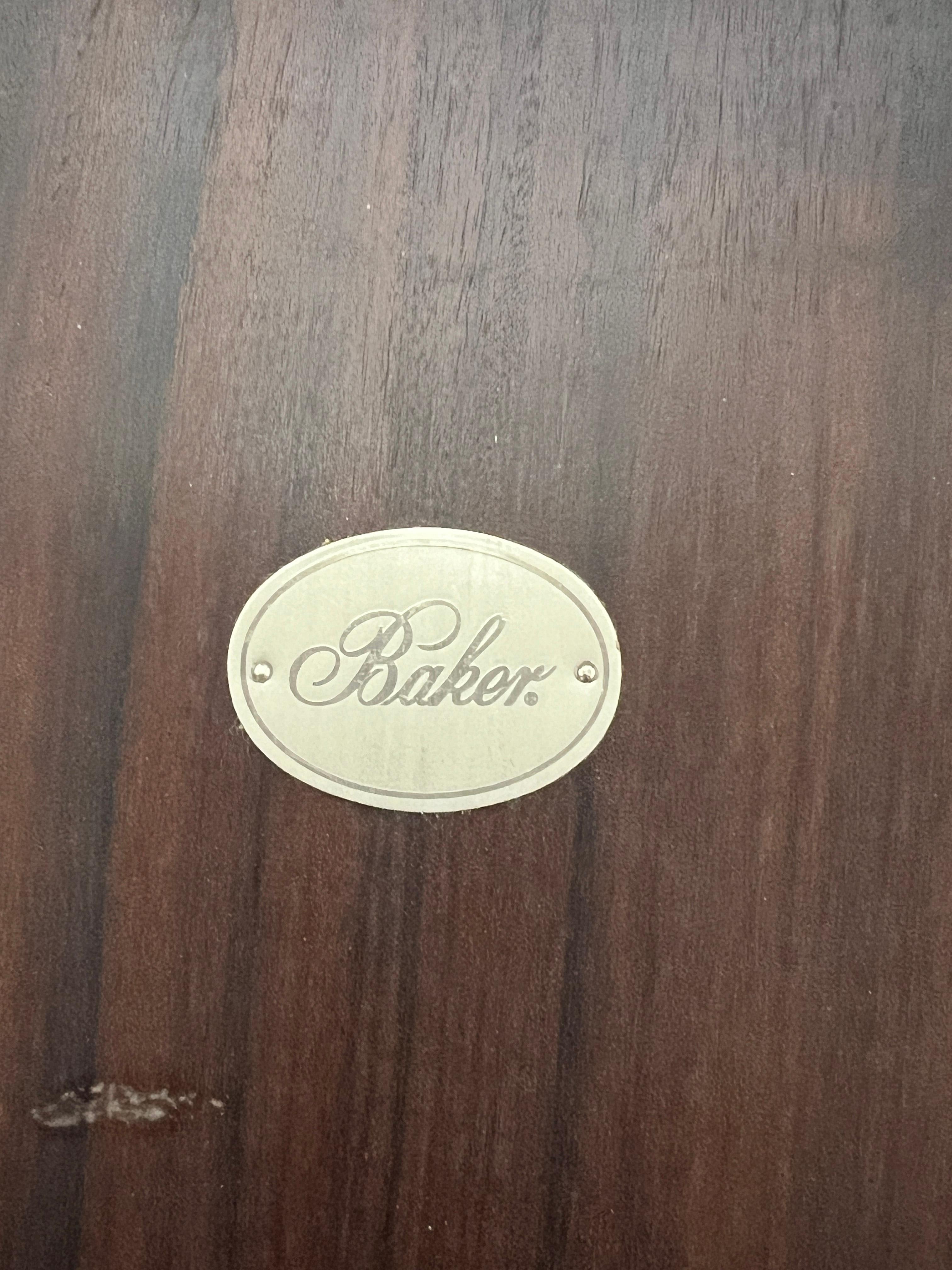 Set of Barbara Barry for Baker Furniture Mahogany Nesting Tables Circa 1980s For Sale 3