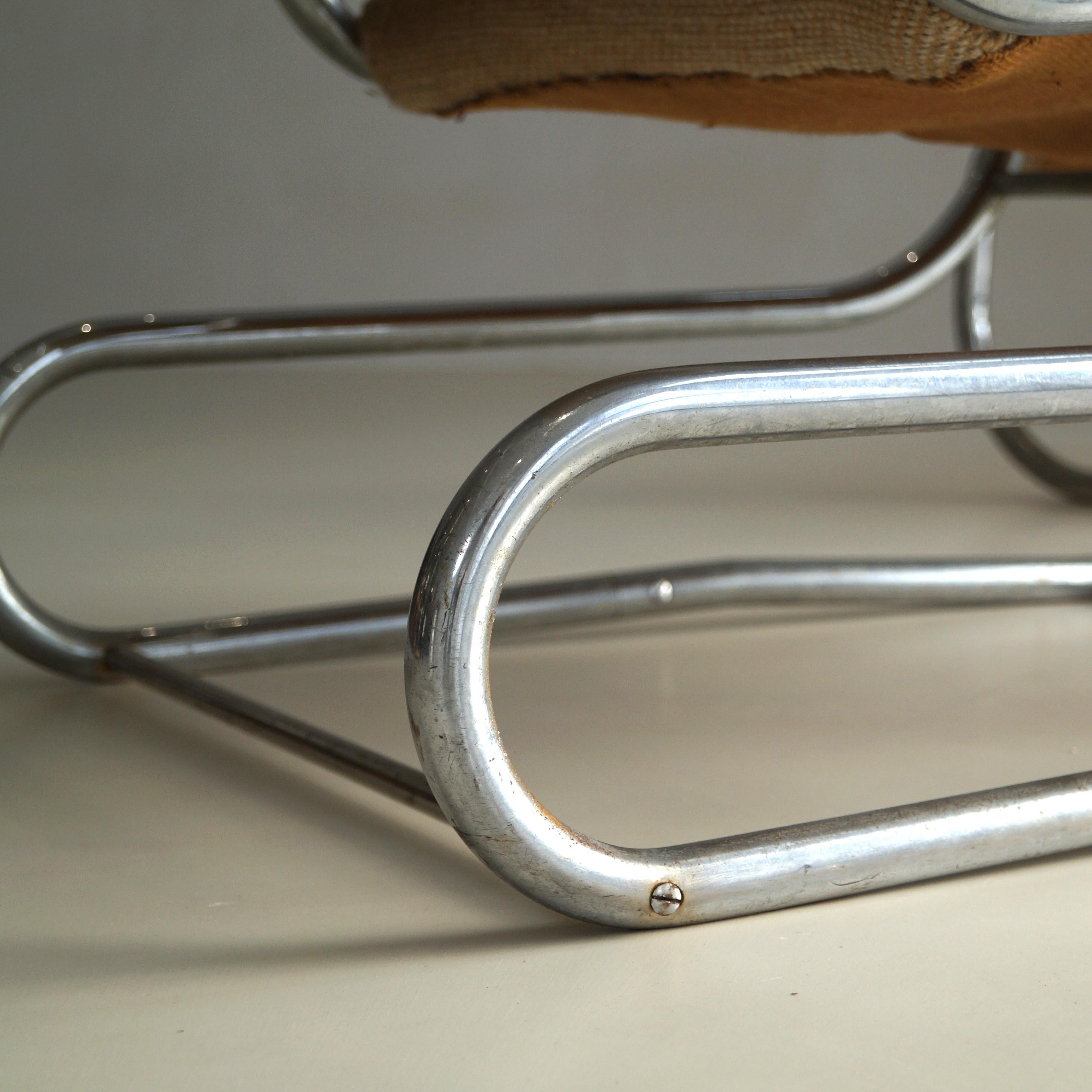 Ensemble de chaises longues No.55 en acier tubulaire du Bauhaus par Paul Schuitema pour D3, années 1930 en vente 5