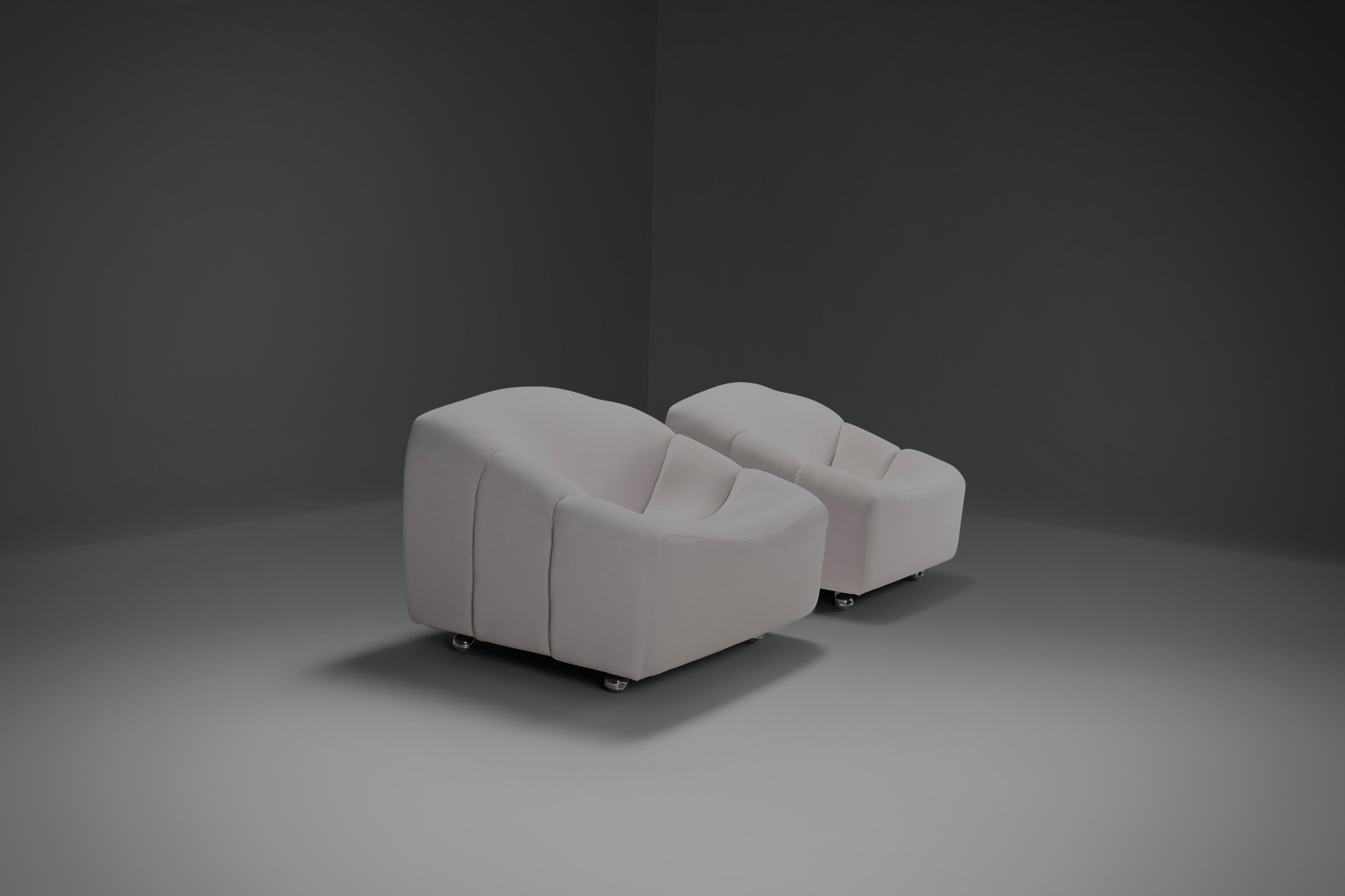 Dutch Set of beautiful ABCD chairs by Pierre Paulin for Artifort, Netherlands 1968 For Sale