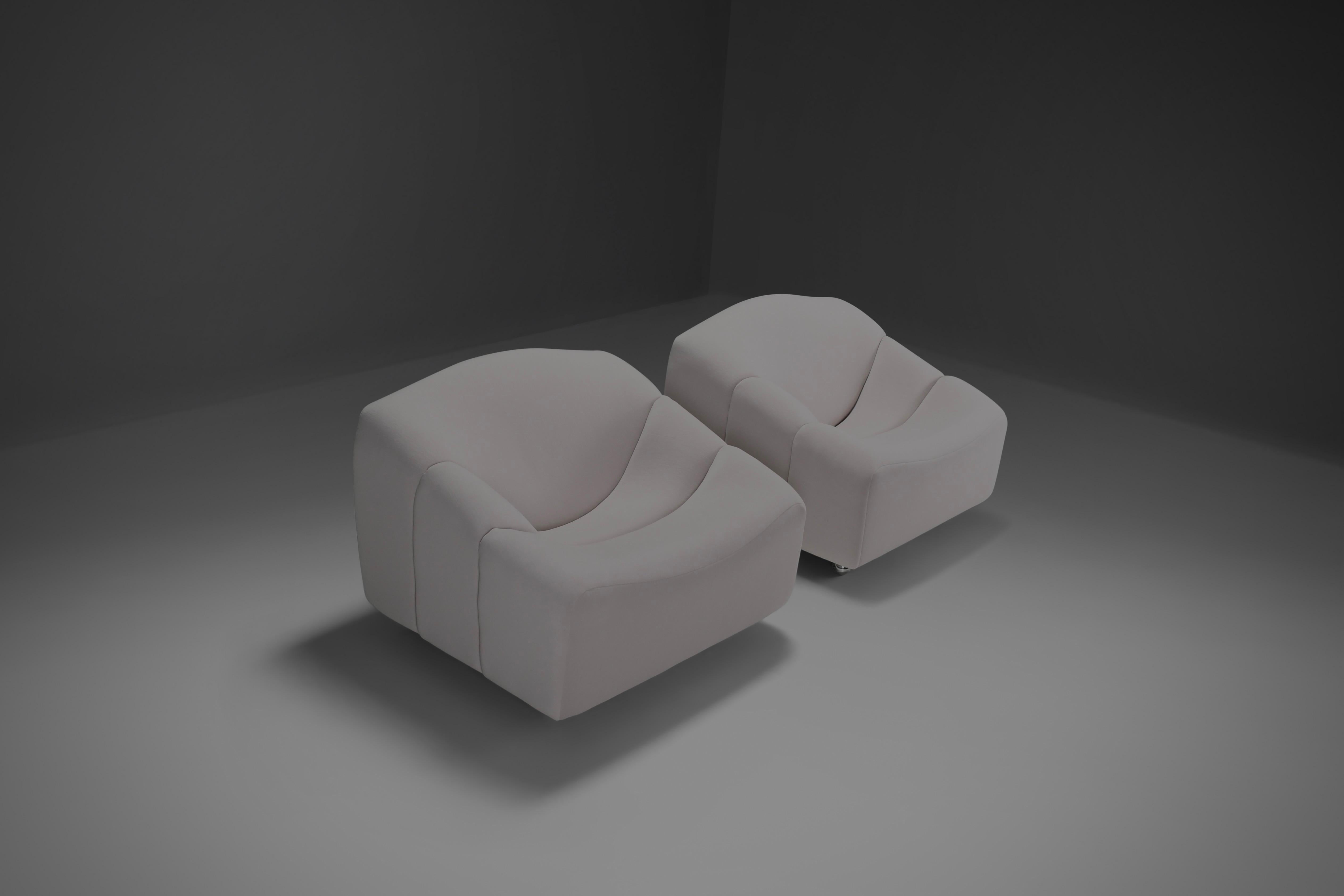 Set of beautiful ABCD chairs by Pierre Paulin for Artifort, Netherlands 1968 In Excellent Condition For Sale In Echt, NL