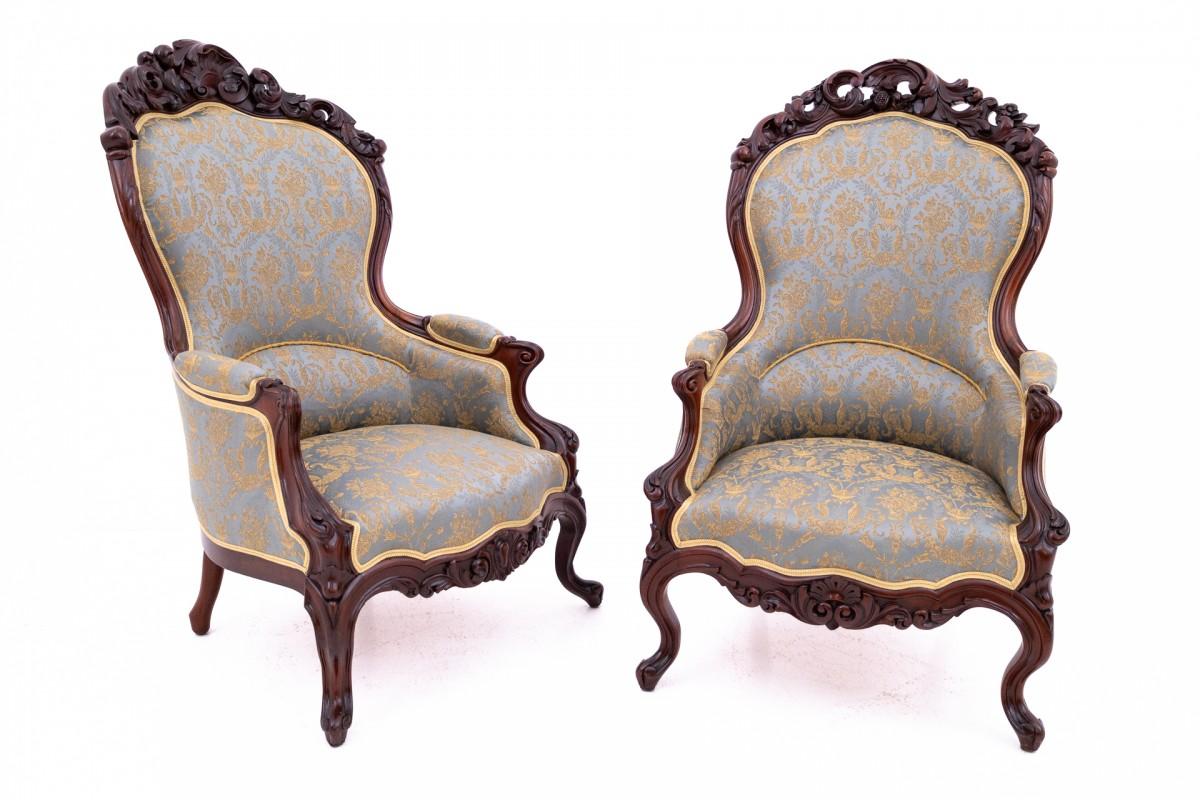 Ensemble de fauteuils Berger, France, vers 1880.

Très bon état, après une rénovation professionnelle. Les sièges ont été recouverts d'un nouveau tissu.

bois : acajou

dimensions : hauteur 117 cm, hauteur du siège : 38 cm, largeur : 70 cm,