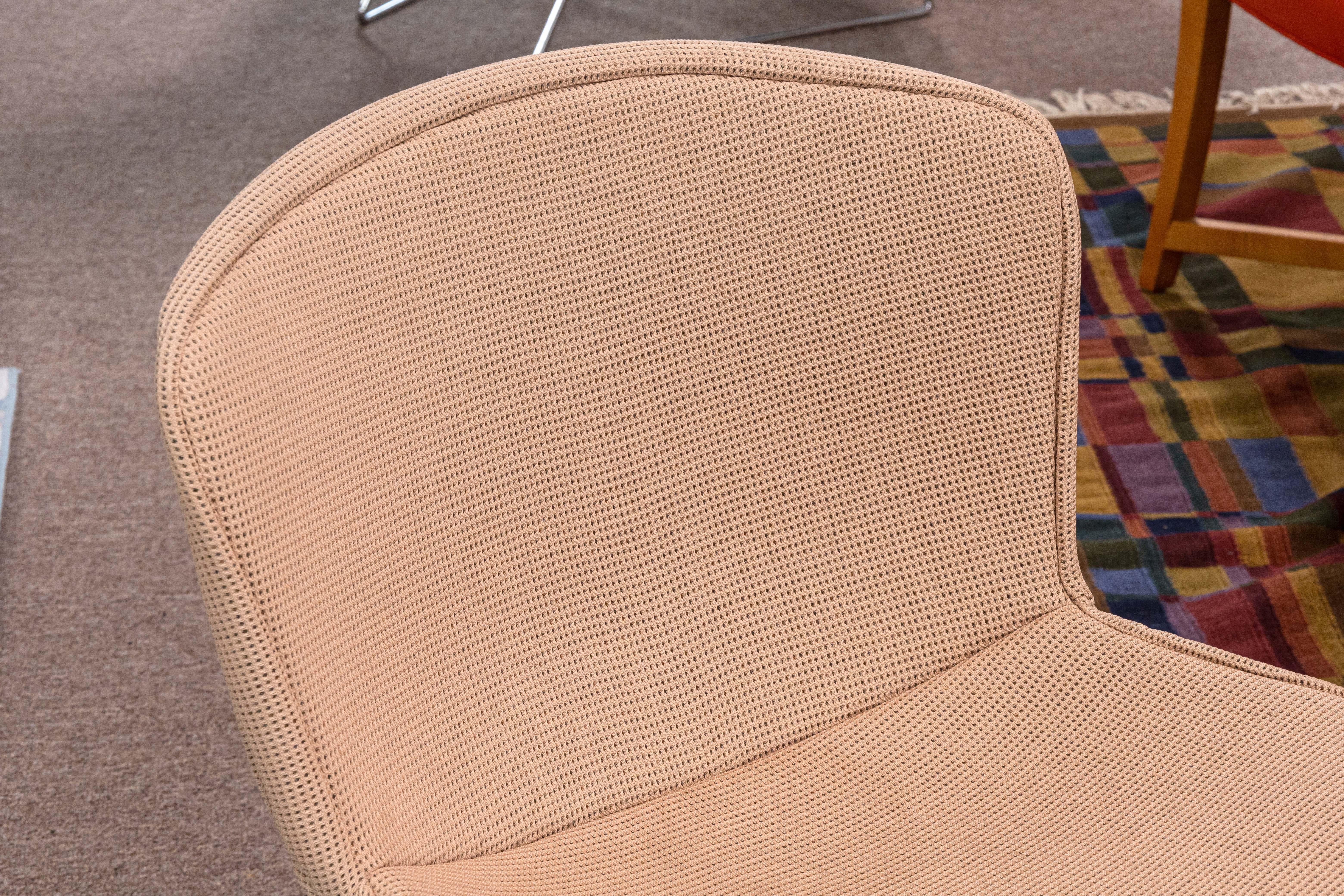 Metal Set of Bertoia for Knoll Vintage Dining Chairs w Beige Alexander Girard Fabric