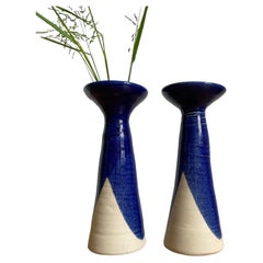 Set blau glasierter Keramikvasen, Kerzenständer, 1980er-Jahre