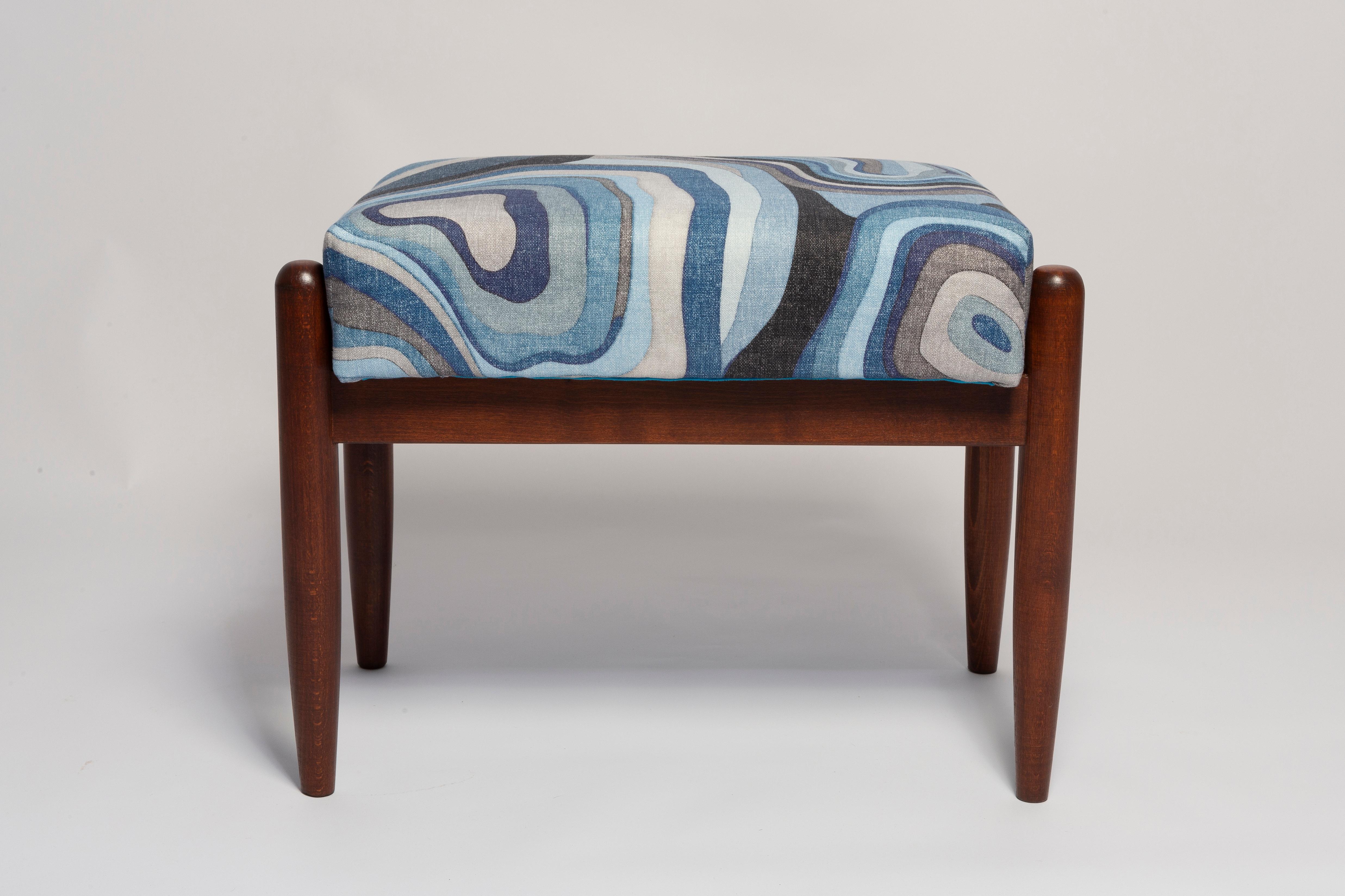 Set di poltrona e sgabello GFM64 di metà secolo in lino blu, E Homa, Europa, anni '60 in vendita 5