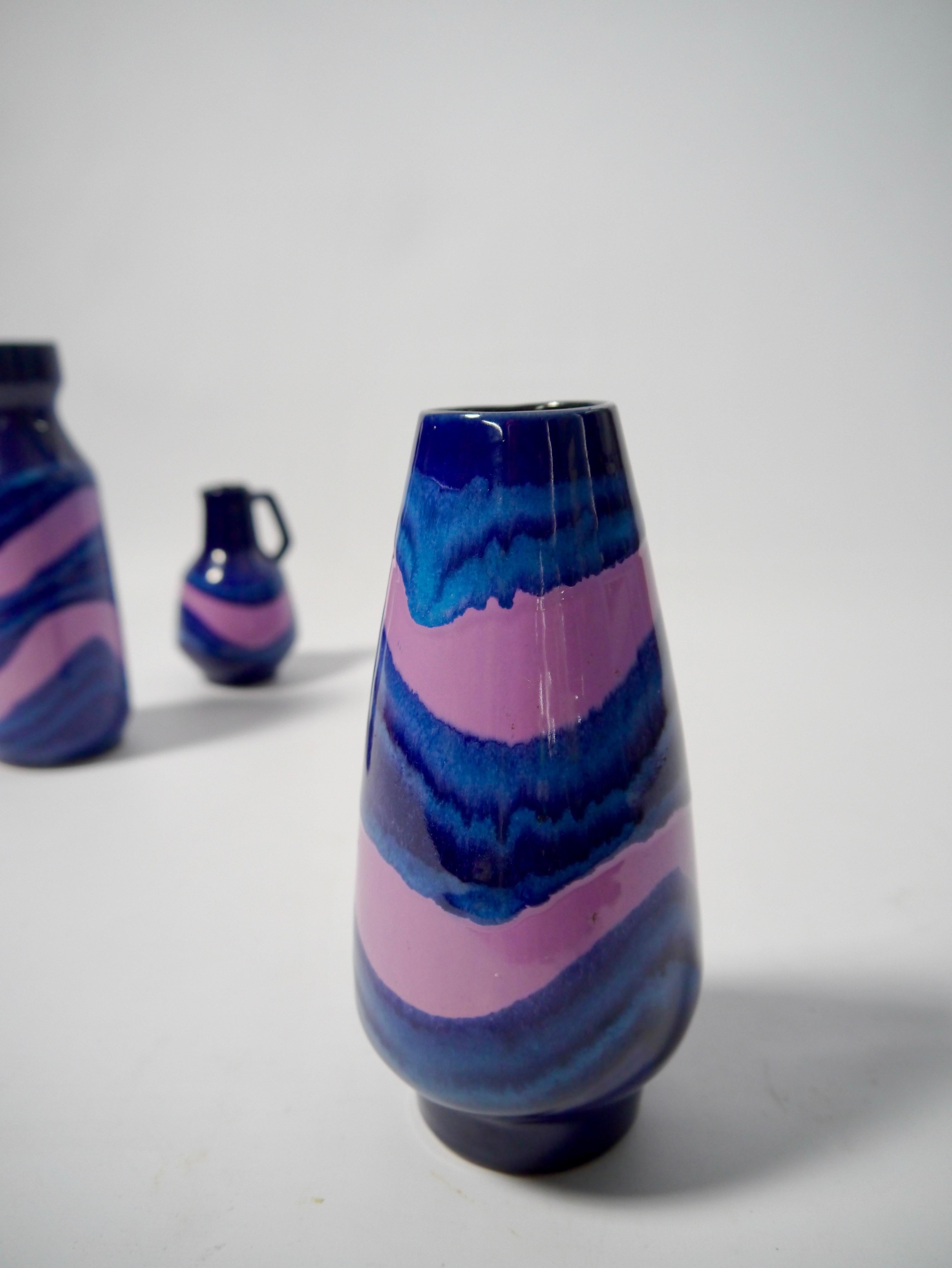 Mid-Century Modern Set of Blue and Soft Pink Ceramic Vases by Strehla, East Germany, 1970s For Sale