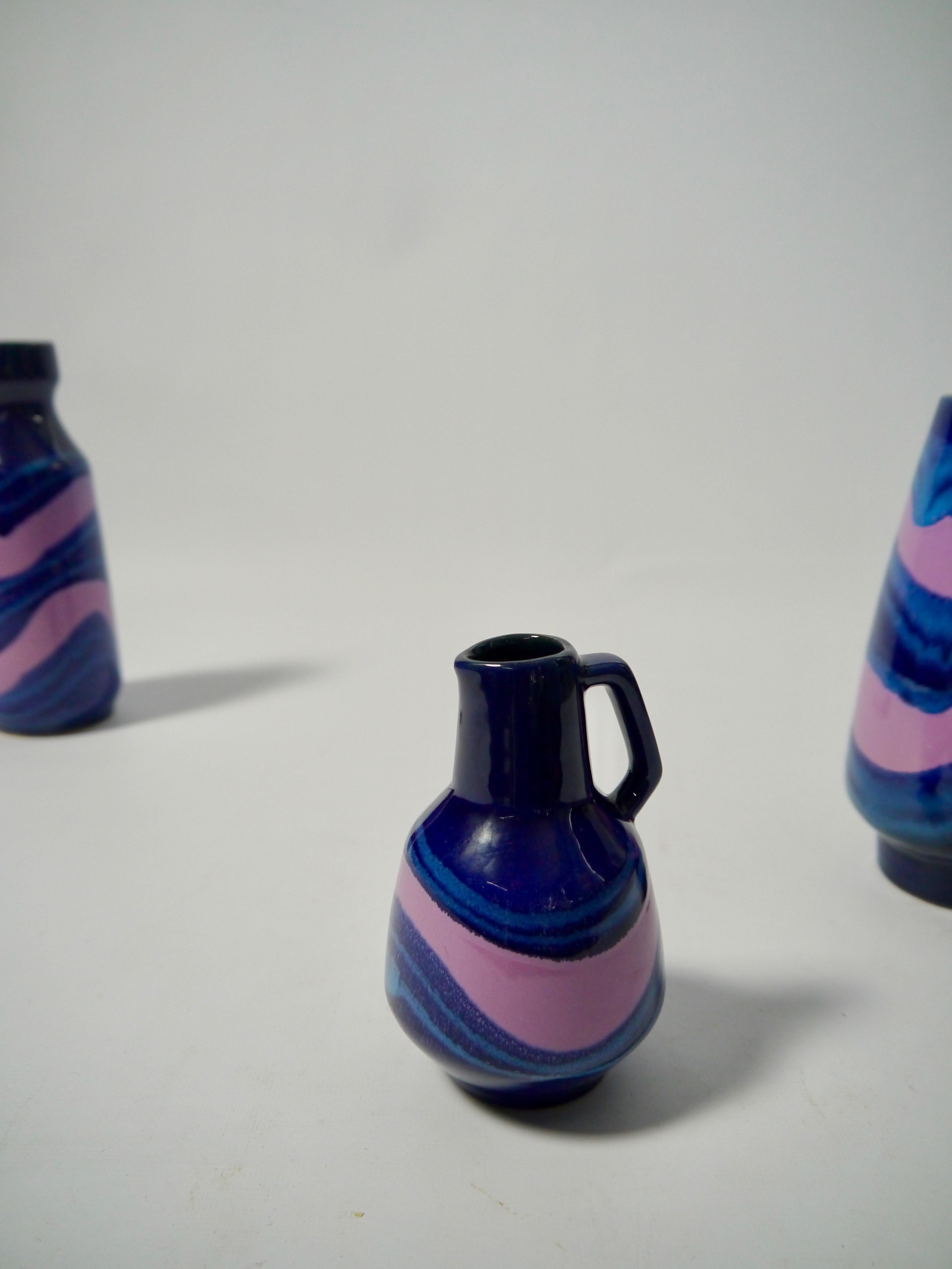 Set of Blue and Soft Pink Ceramic Vases by Strehla, East Germany, 1970s In Good Condition For Sale In Barcelona, ES