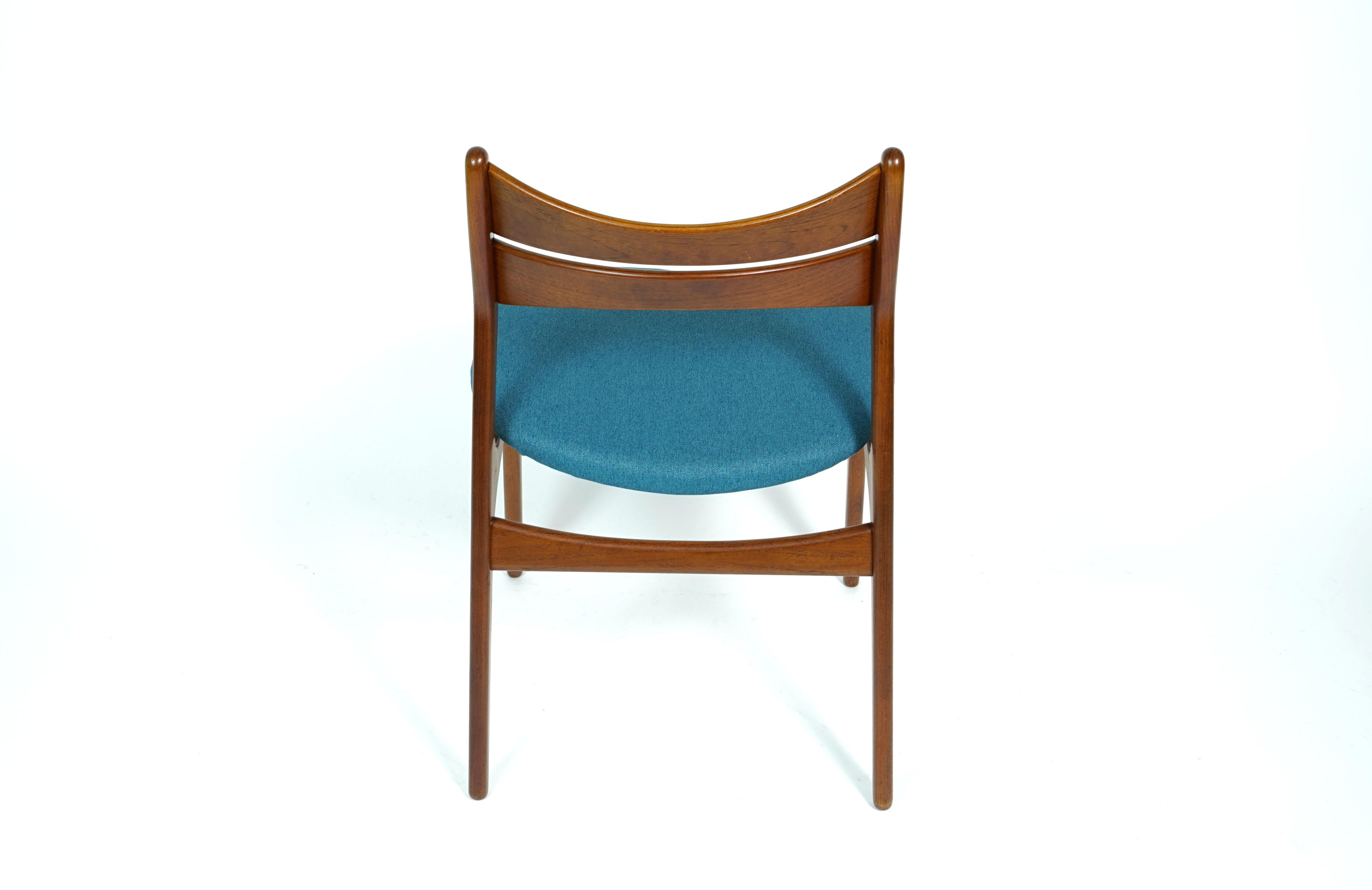 Set of Blue Teak Chairs by Erik Buch for Christiansen For Sale 1