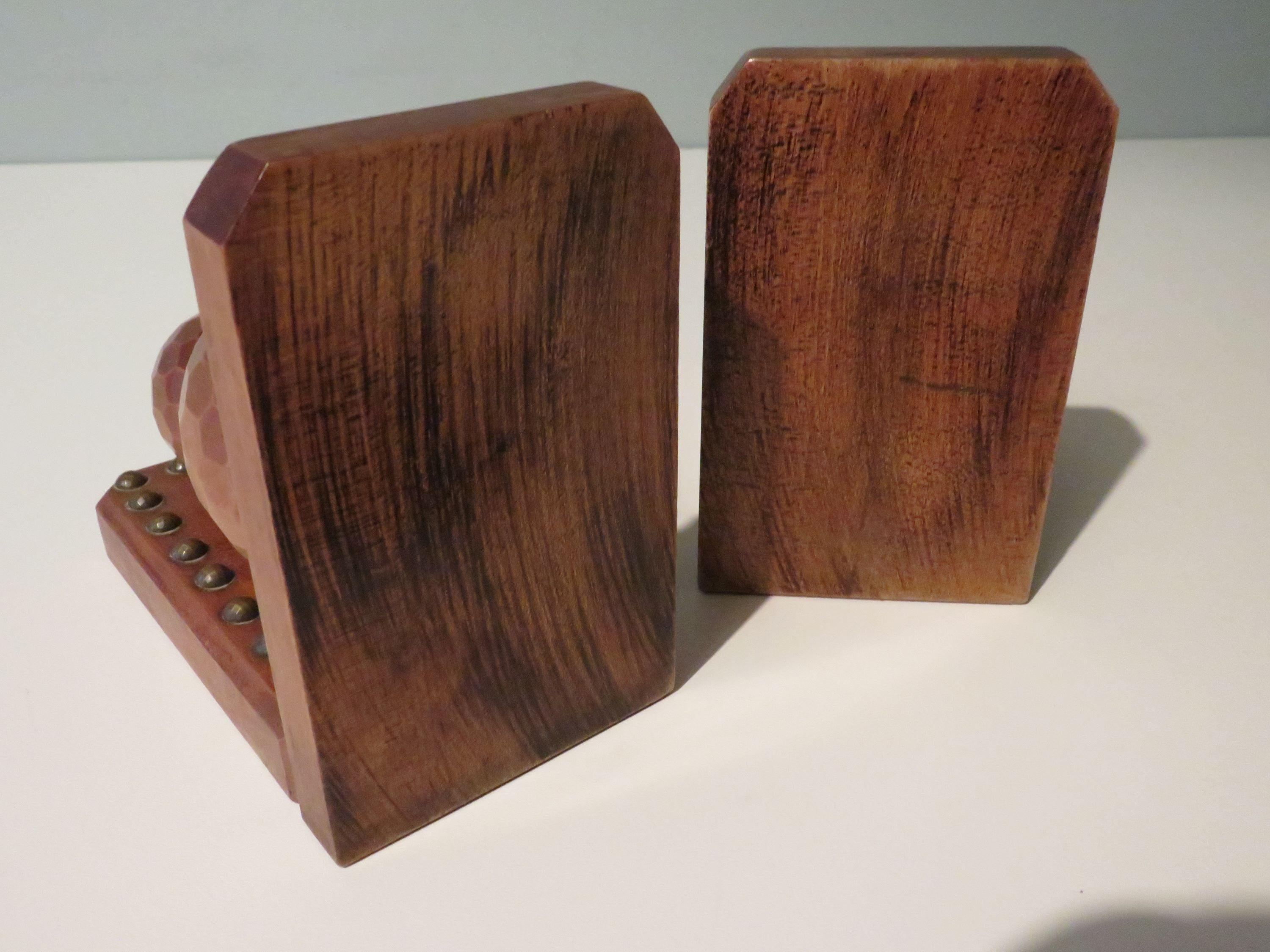 Art Deco Set of bookends hand-carved in oak, early 20th century. For Sale