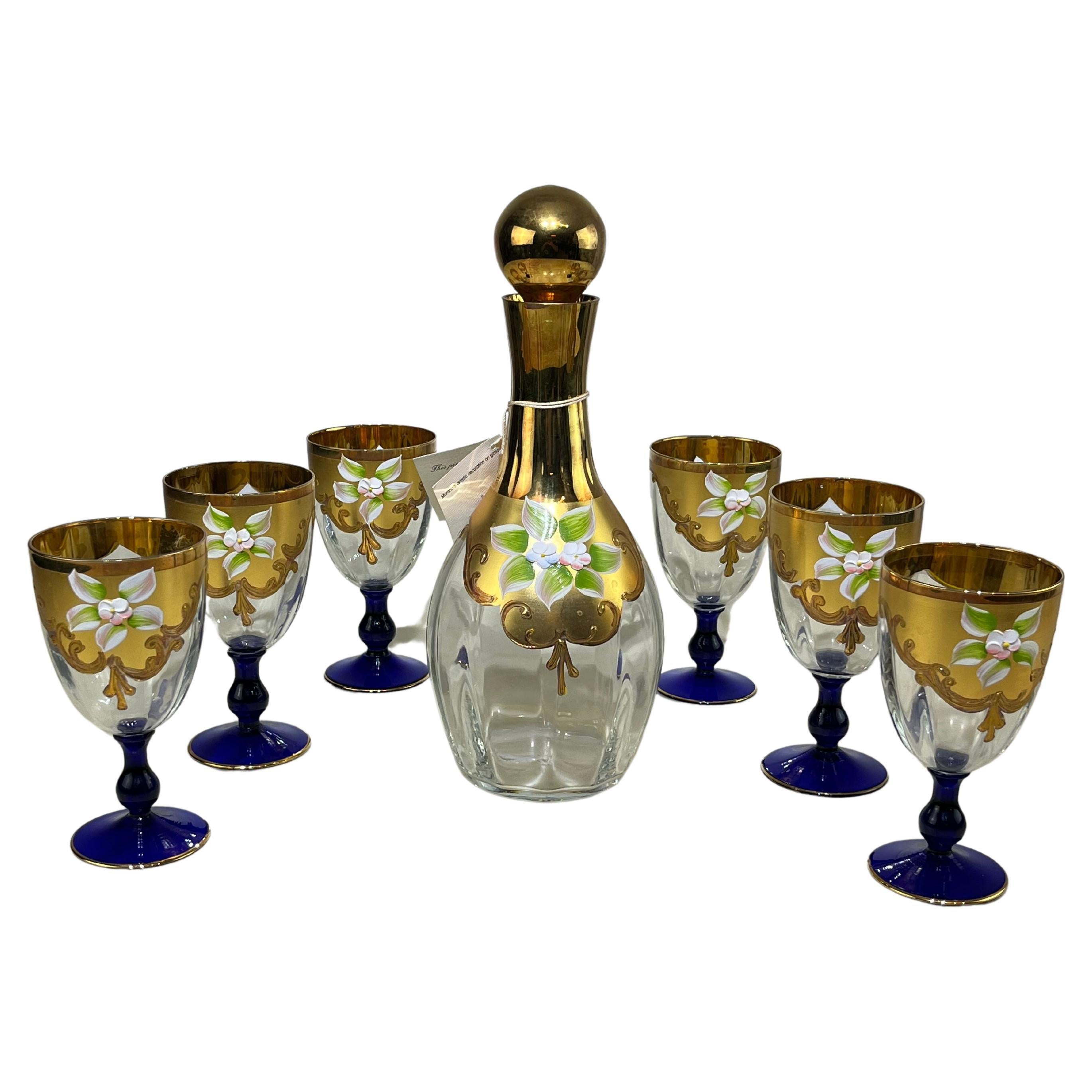 Ensemble de bouteilles et six verres en verre de Murano peint à la main et or 24 carats, années 1970 en vente