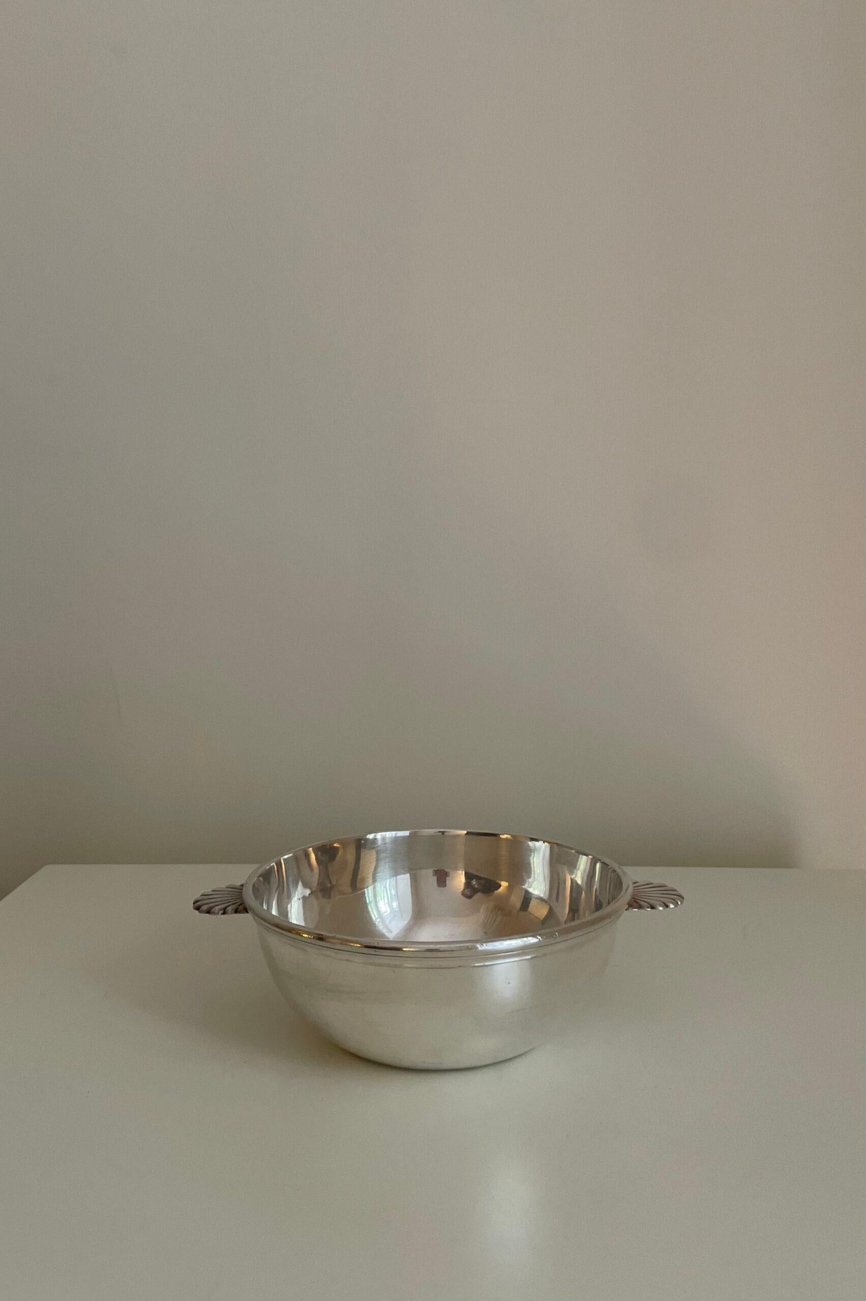 French Set of bowls by Felix Frères For Sale
