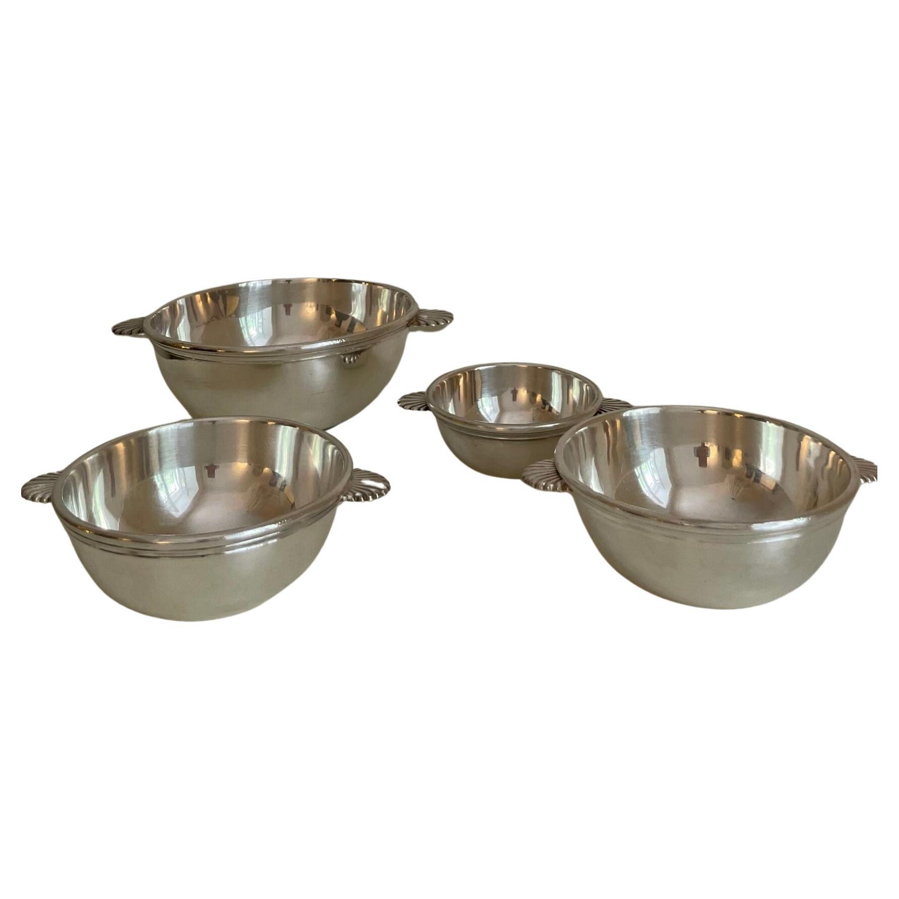 Set of bowls by Felix Frères