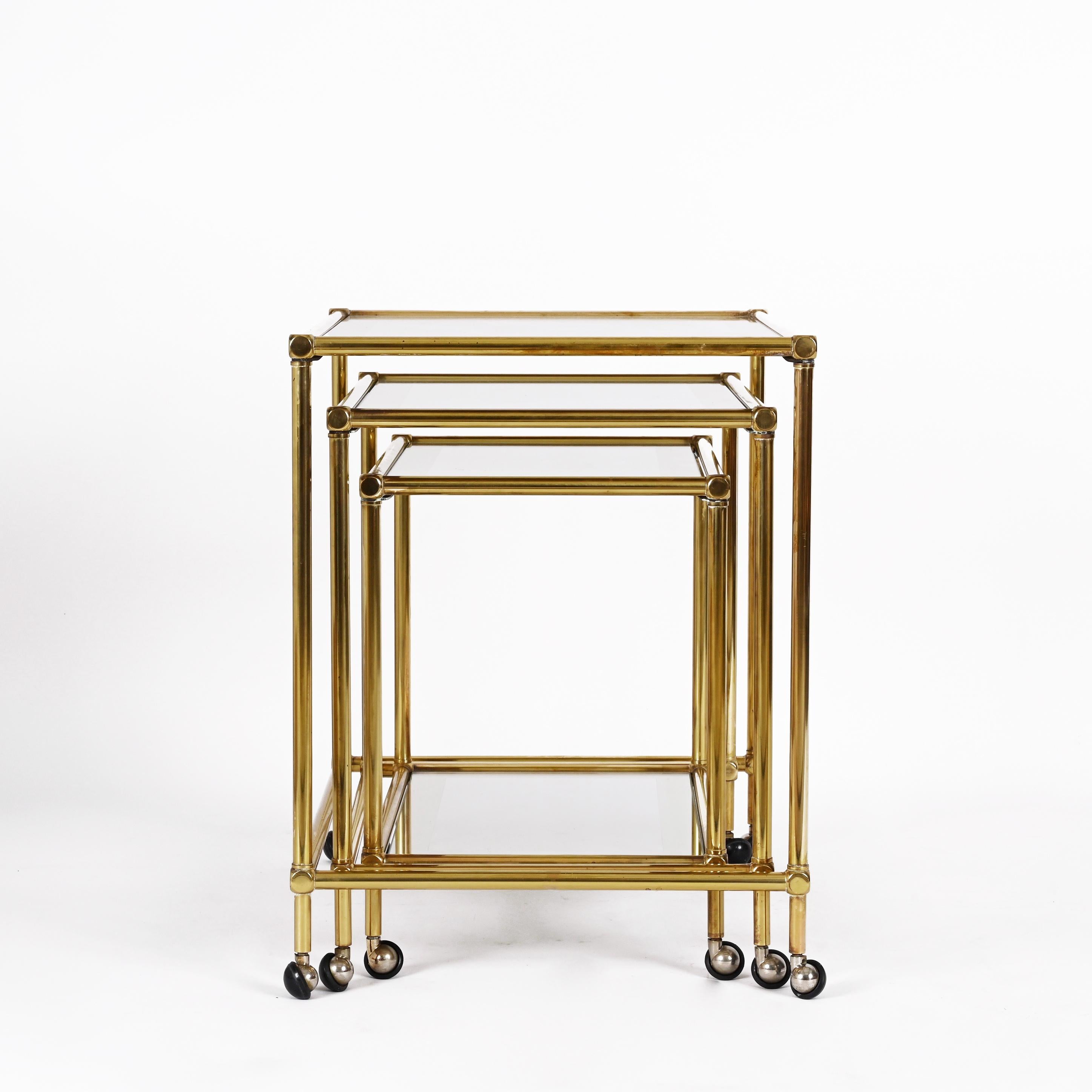 Set of Brass Mirrored Border with Glass Top Nesting Tables, Maison Jansen, 1970s For Sale 8