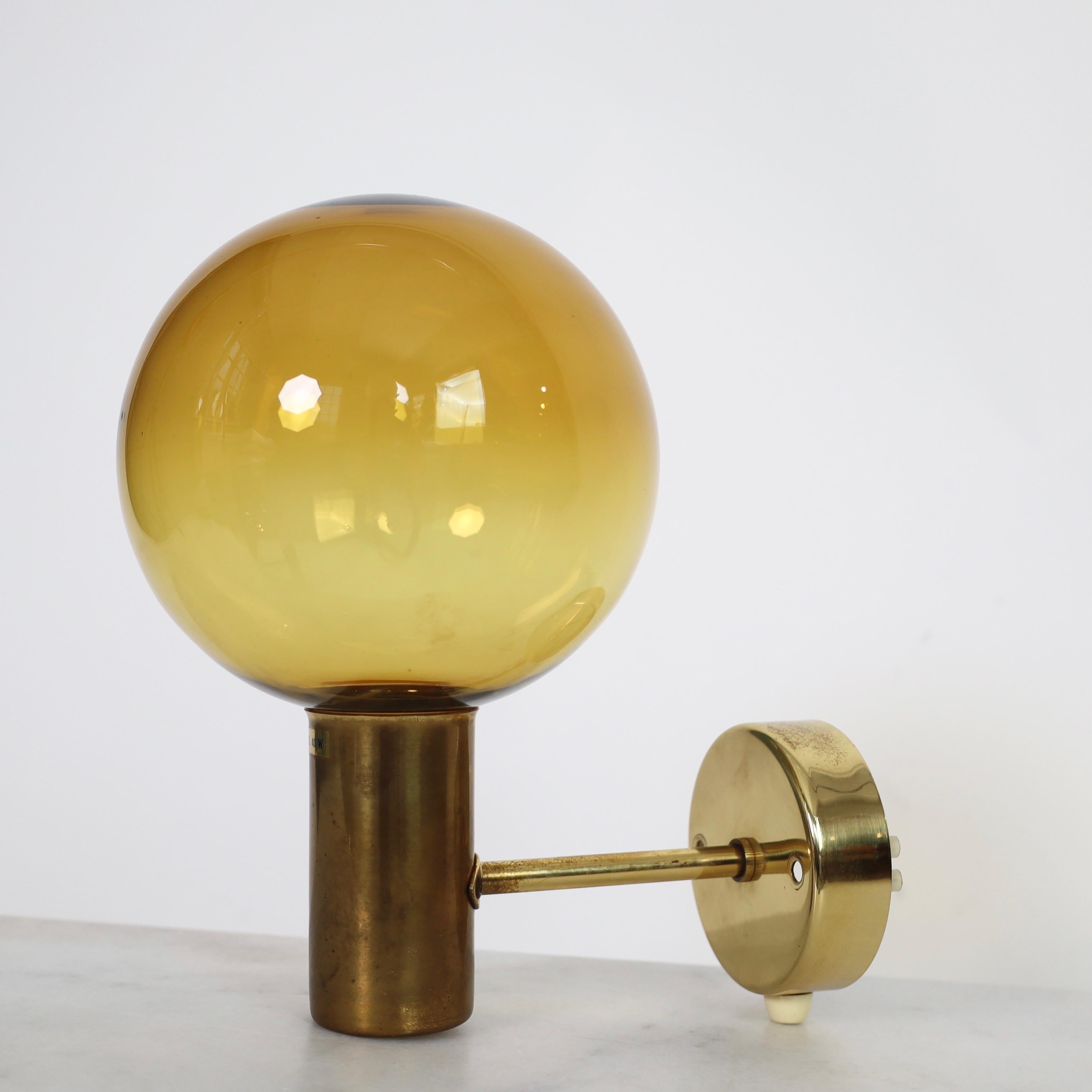Ensemble d'appliques en laiton de Hans-Agne Jakobsson, années 1960, Suède en vente 3
