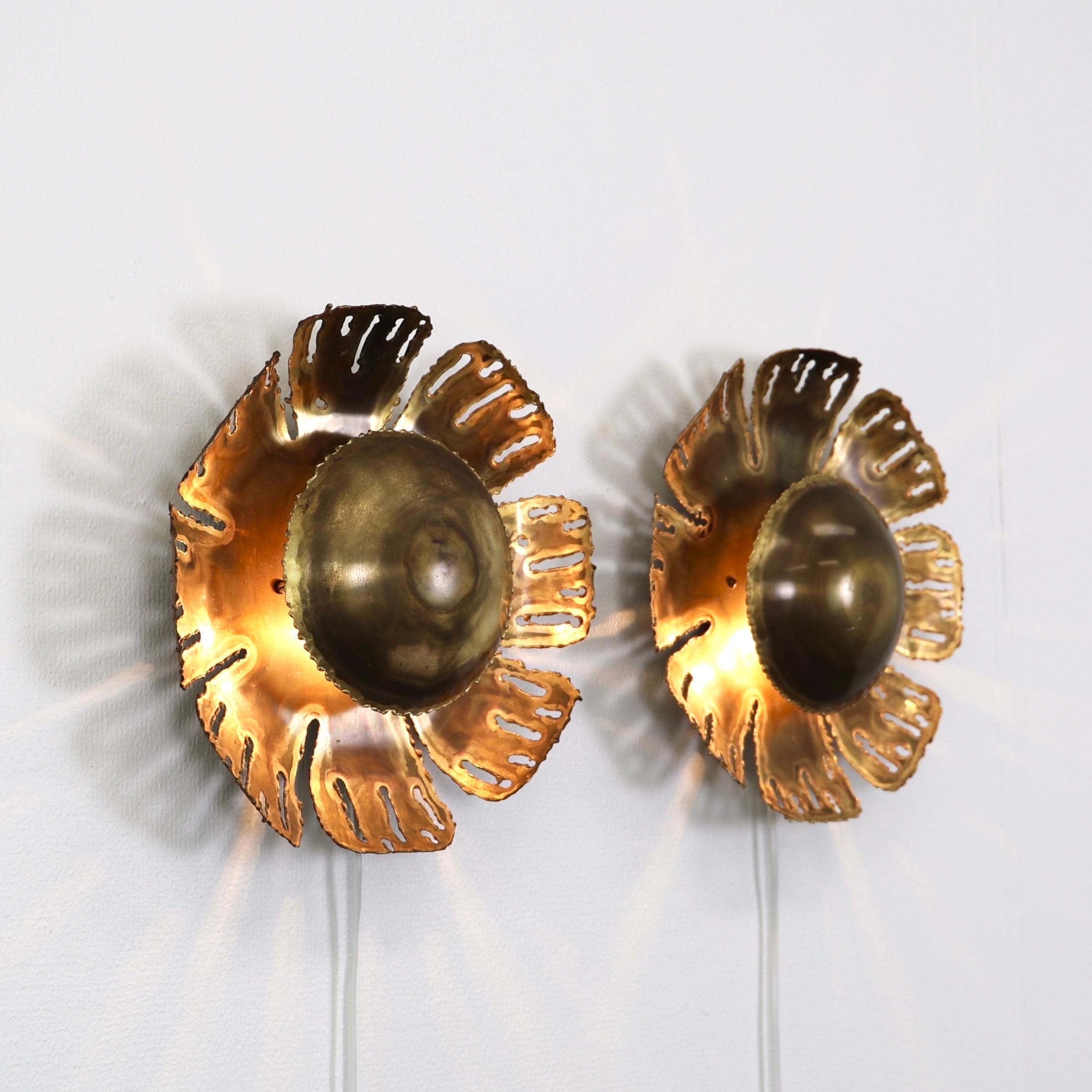 Brutalisme Ensemble de lampes murales en laiton par Svend Aage I Holm Sorensen, 1960, Danemark en vente