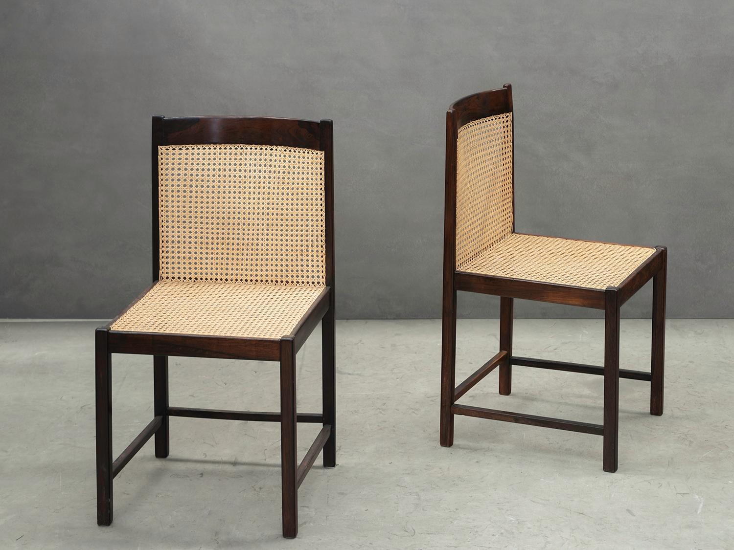 Set of Brazilian Rosewood and Straw Dining Chairs. Brazilian Midcentury Design For Sale 3