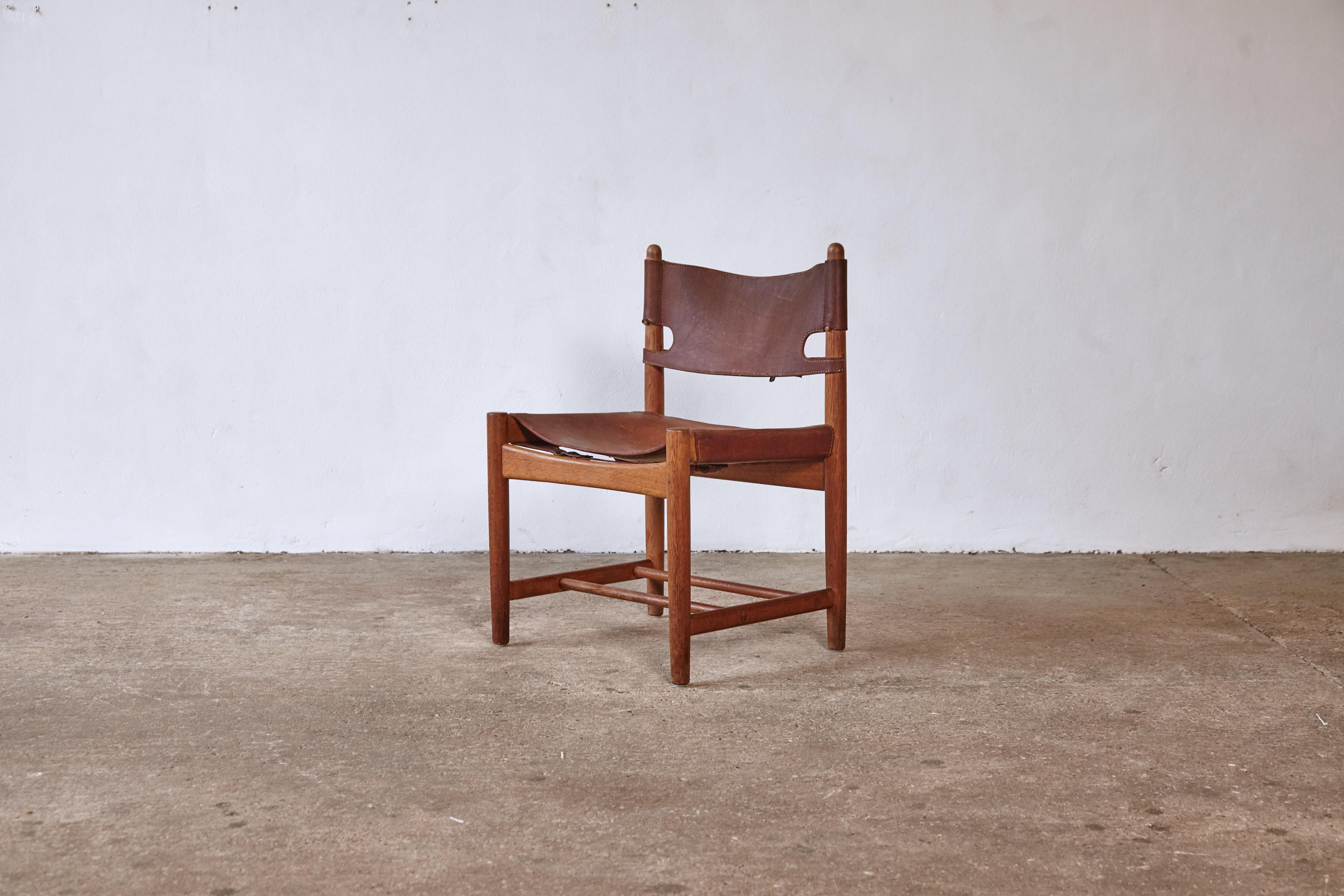 Set of Børge 'Borge' Mogensen Hunting Dining Chairs Model 3251, Denmark, 1960s In Good Condition In LEWES, GB