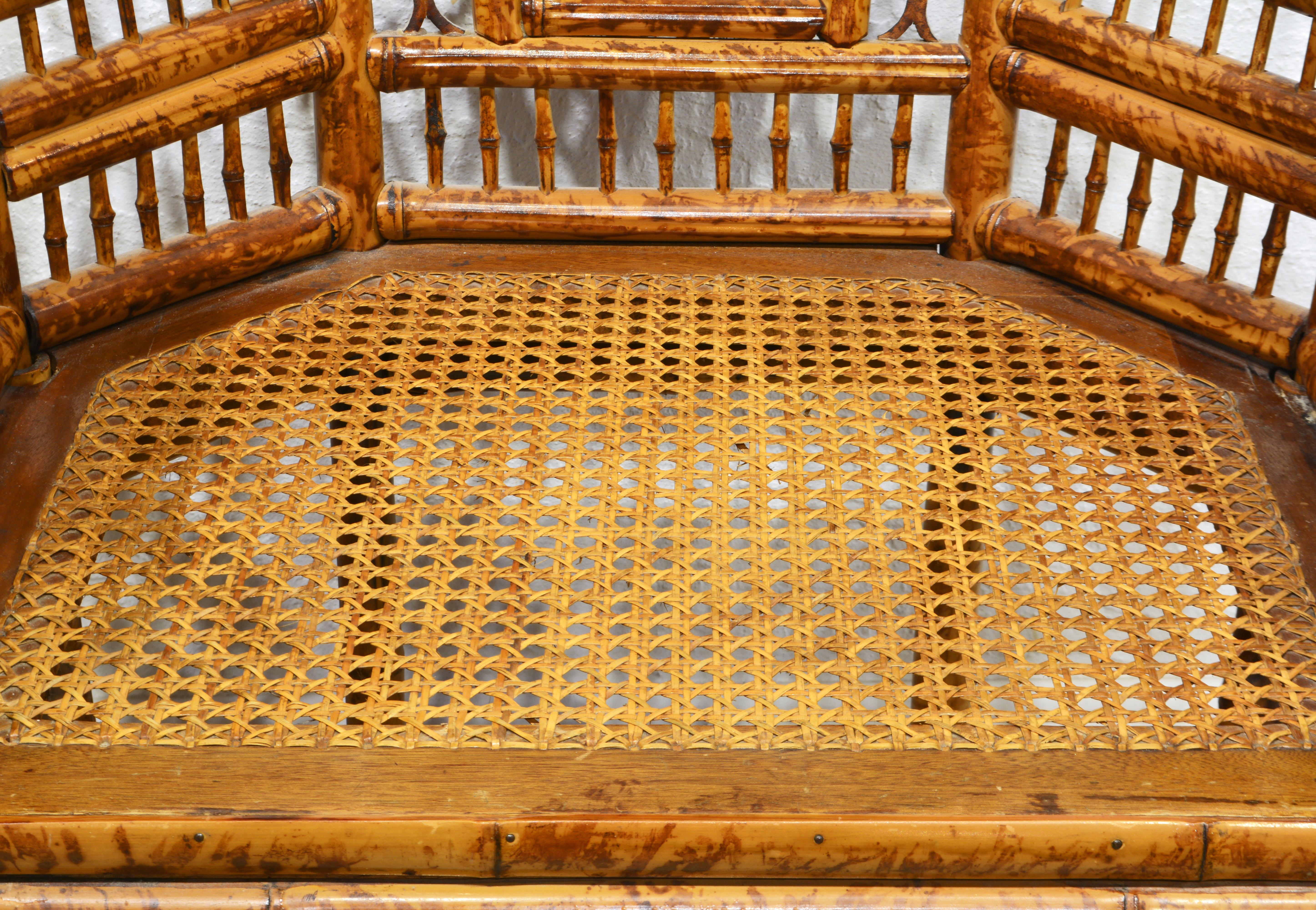 Set of Brighton Pavilion Chinoiserie Chippendale Style Bamboo Chairs and Table In Good Condition In Ft. Lauderdale, FL