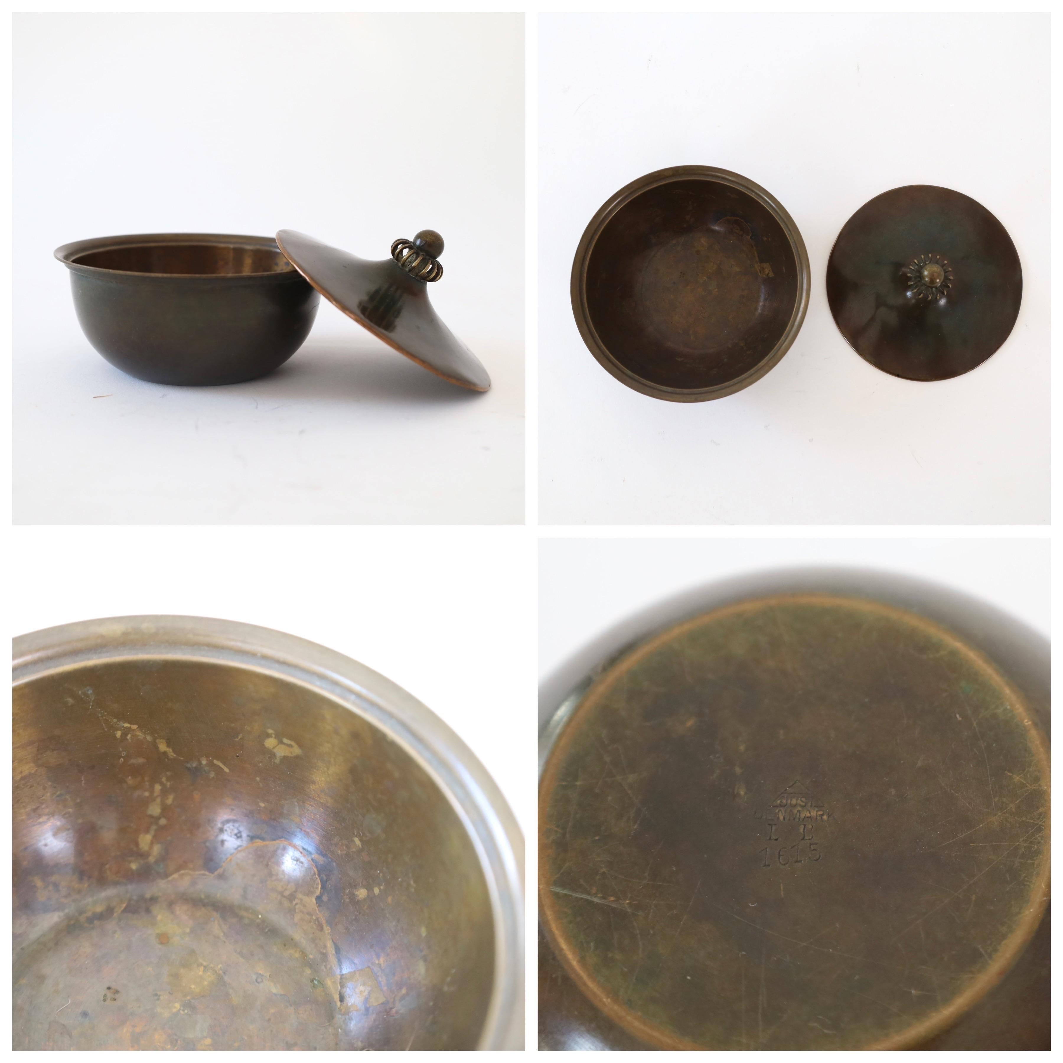 Ensemble de boîtes à bijoux en bronze par Just Andersen, années 1930, Danemark en vente 5