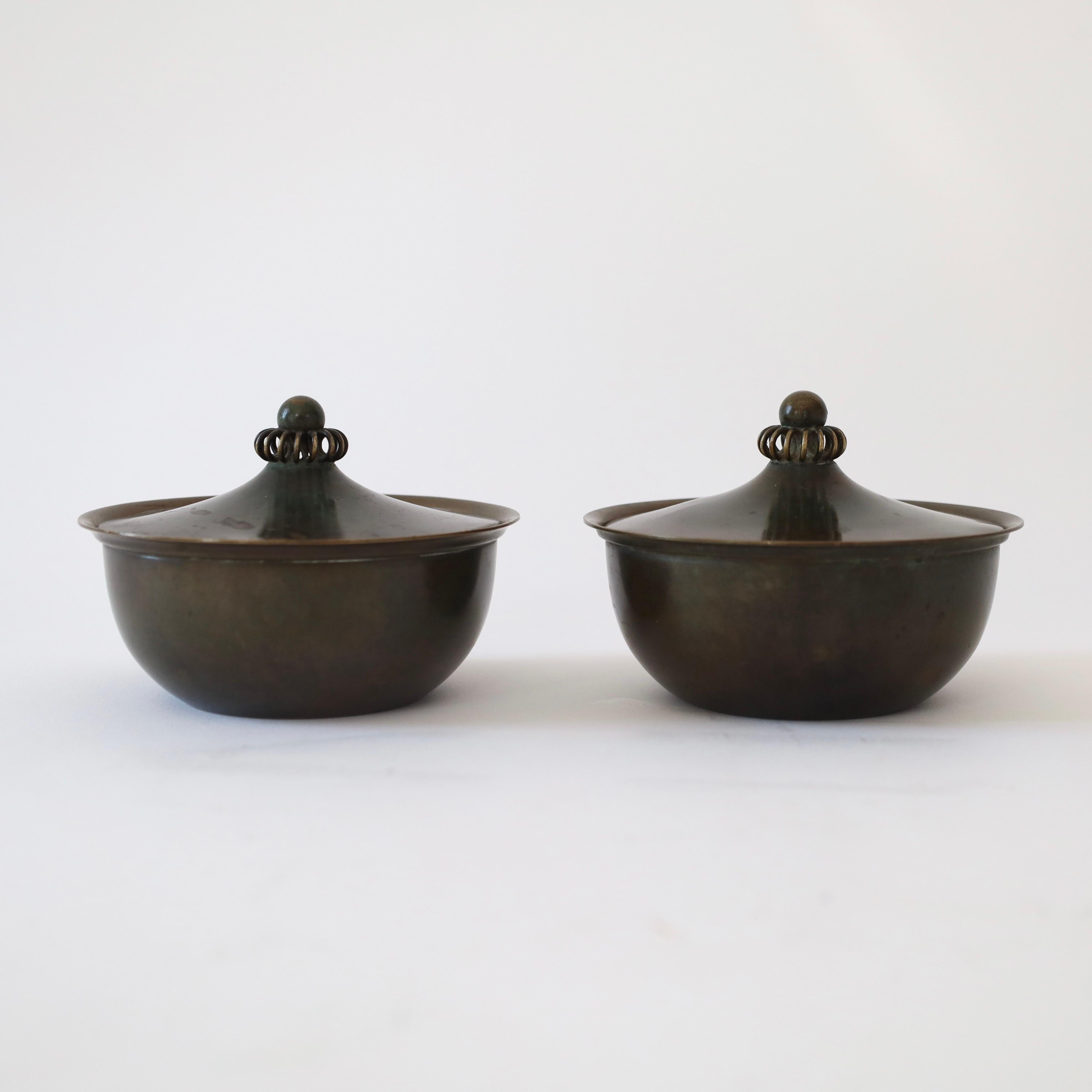 Bronze Ensemble de boîtes à bijoux en bronze par Just Andersen, années 1930, Danemark en vente