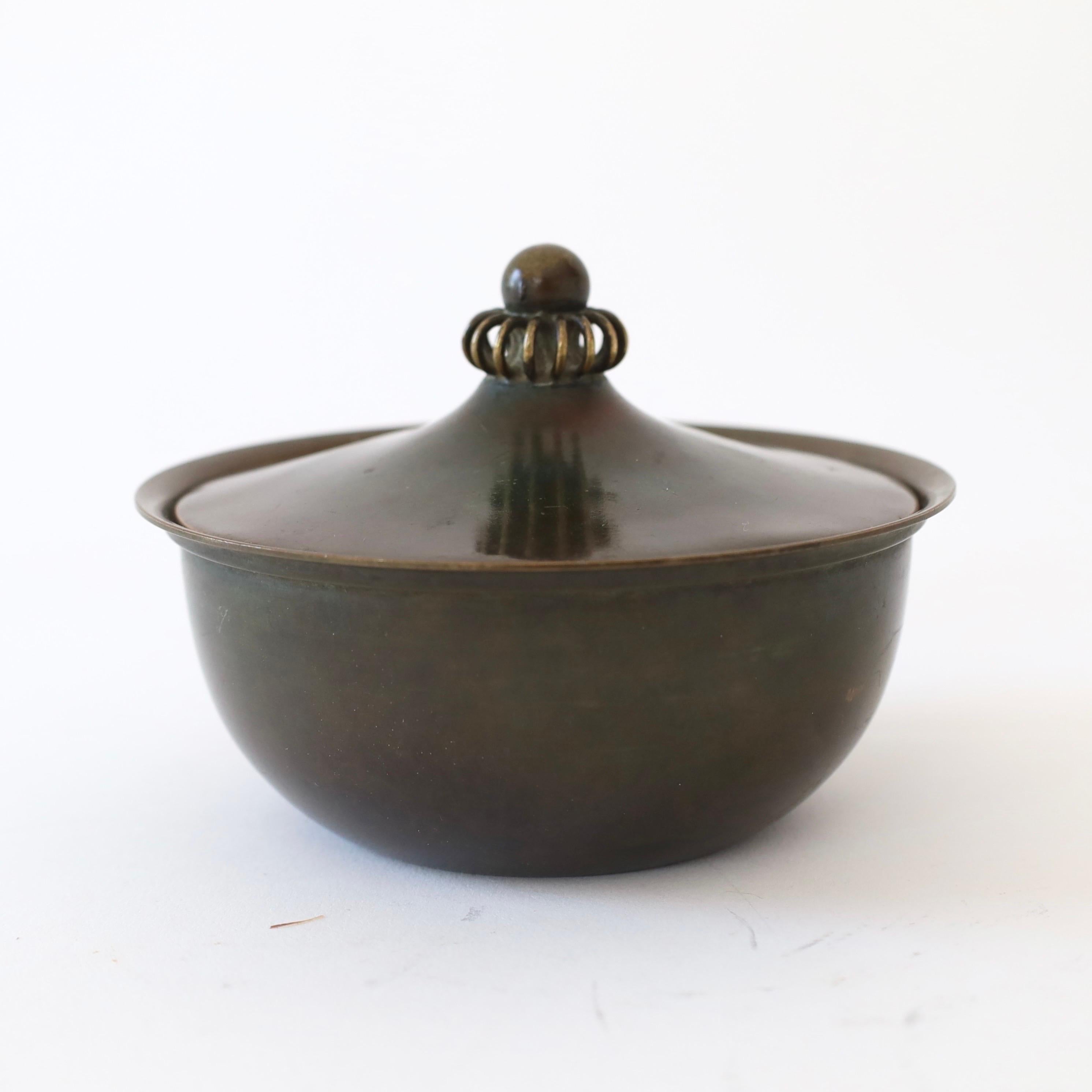 Ensemble de boîtes à bijoux en bronze par Just Andersen, années 1930, Danemark en vente 2