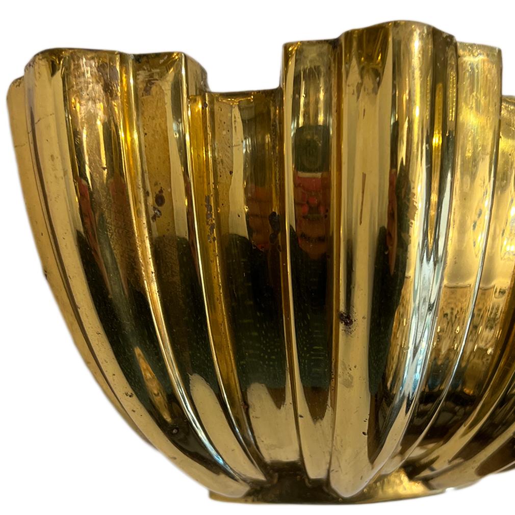 Dorato Set di lampade a conchiglia in bronzo, vendute a coppia in vendita