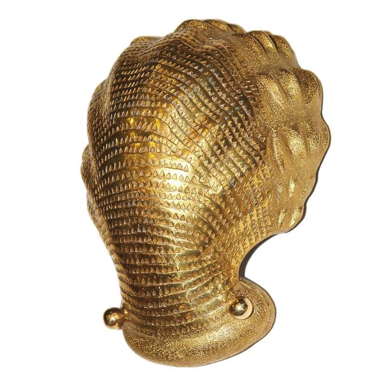 Set of Bronze Shell-Shaped Sconces, Sold per Pair For Sale at 1stDibs