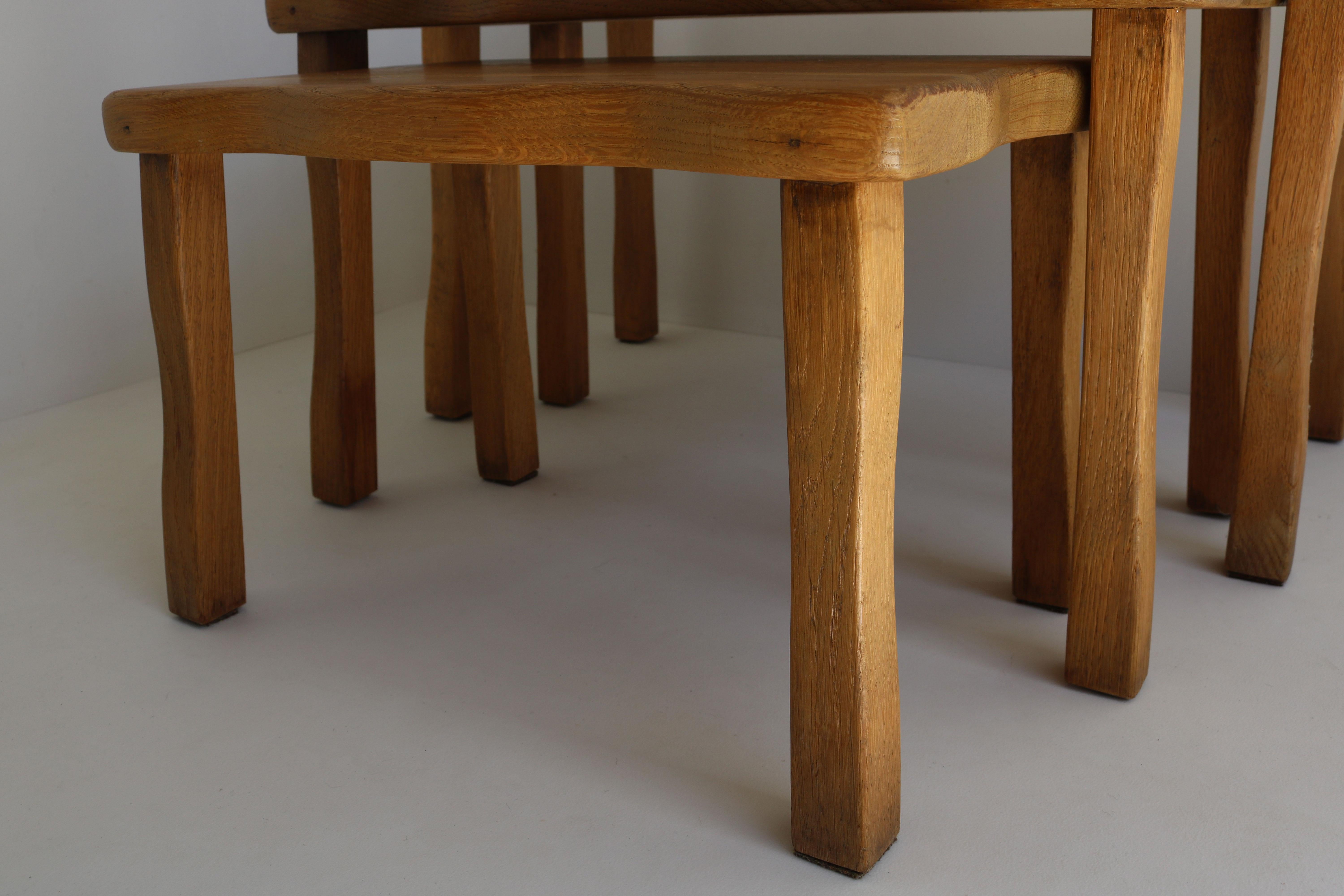 Set of Brutalist organic nesting tables solid oak European free form 1960 france For Sale 1