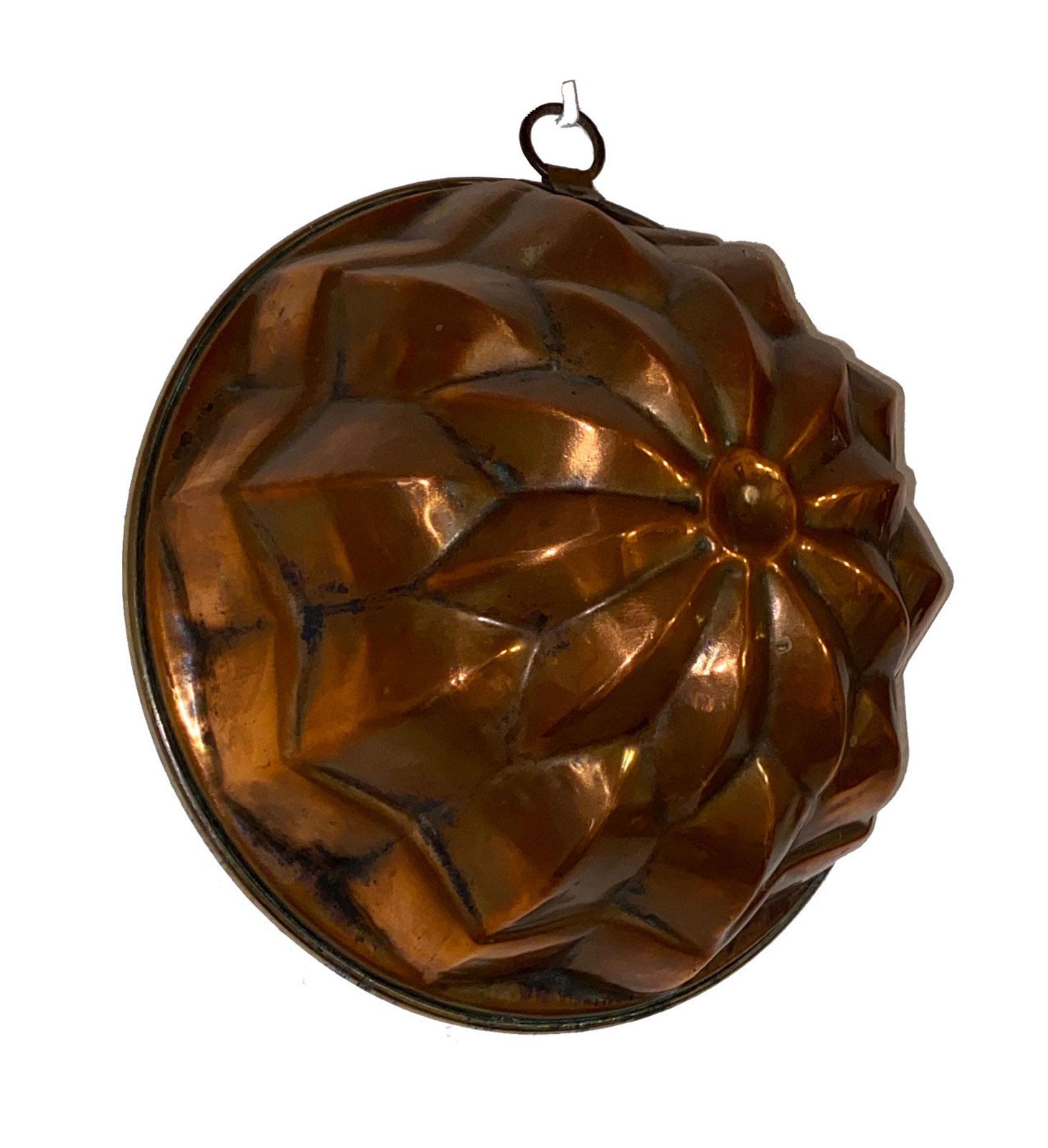 Baroque Set of cake molds, charlottes or Kouglofs of architectural or radiating shapes For Sale