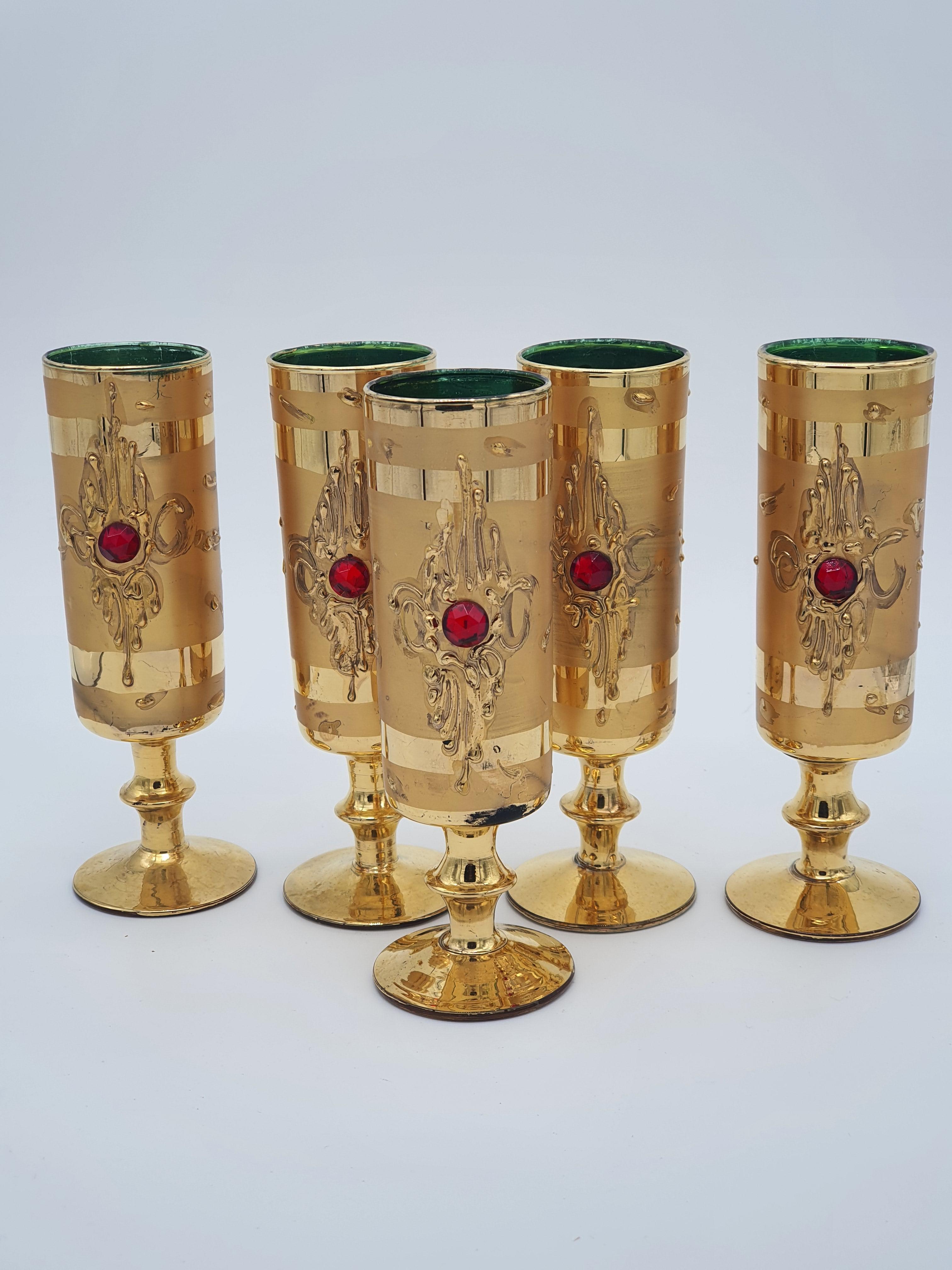 Set of Carafe and 11 Glasses from the 1950s in Gold Coated Glass 4