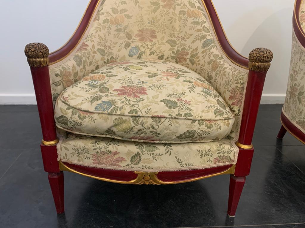 Ensemble de fauteuils laqués rouge cardinal en vente 4