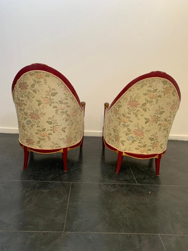Tissu Ensemble de fauteuils laqués rouge cardinal en vente