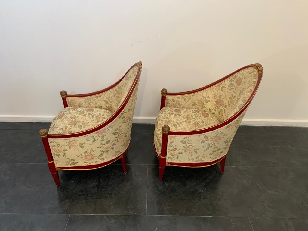 Ensemble de fauteuils laqués rouge cardinal en vente 2