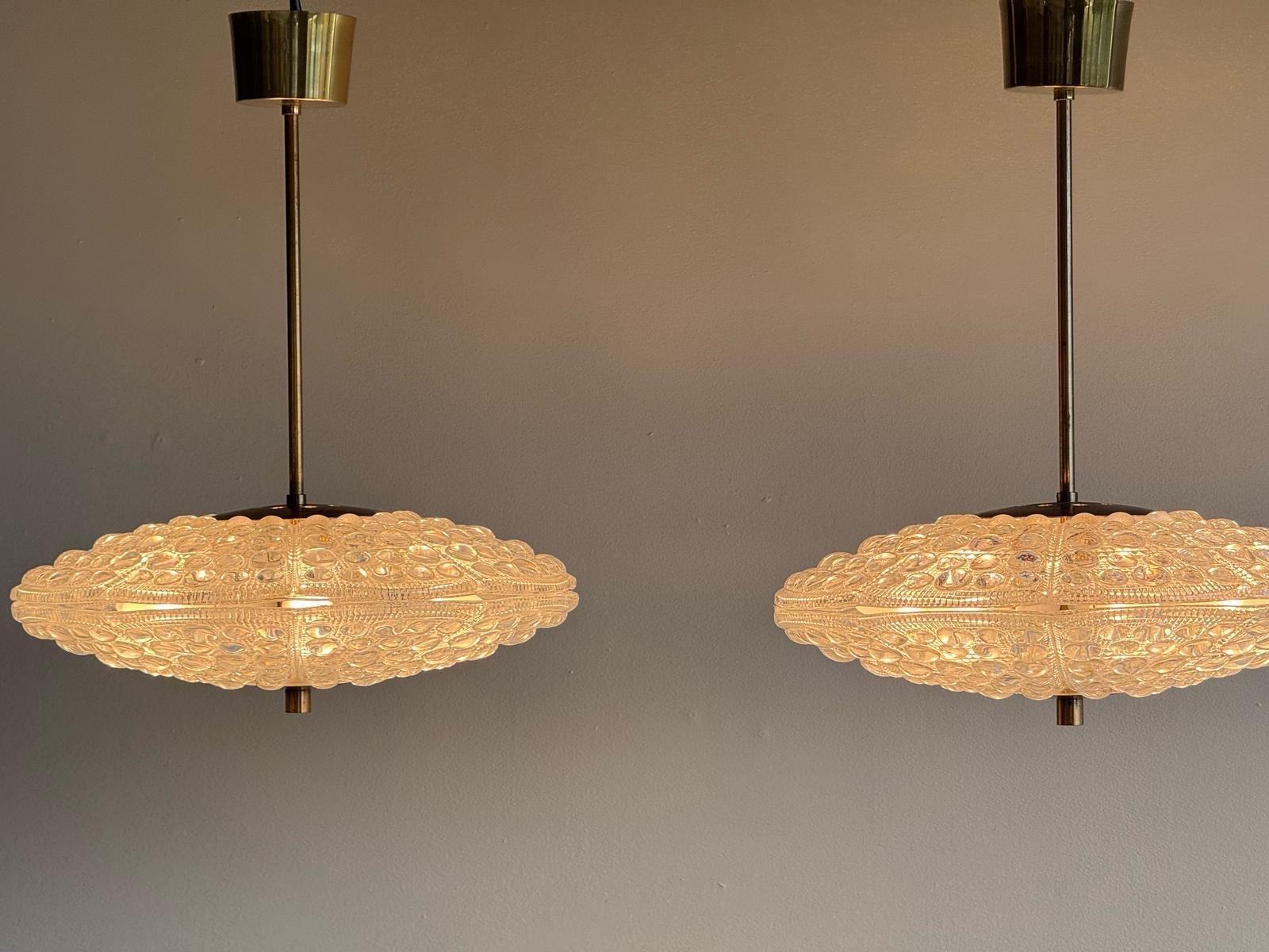 Set of Carl Fagerlund for Orrefors Pendant Light for Lyfa, Denmark, 1960s In Good Condition For Sale In Los Angeles, CA