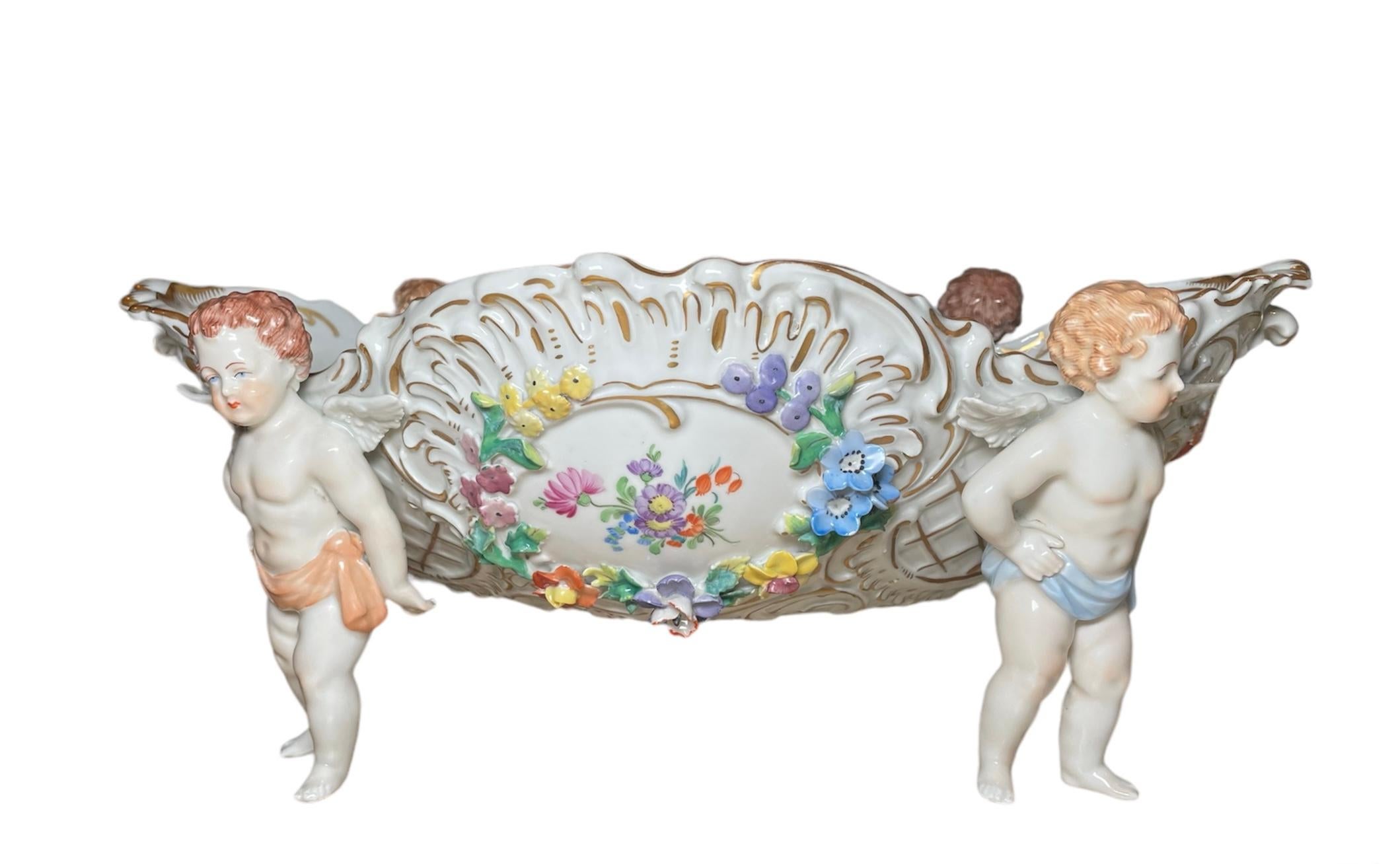 Set di urne e centrotavola in porcellana di Carl Thieme Potschappel in vendita 5