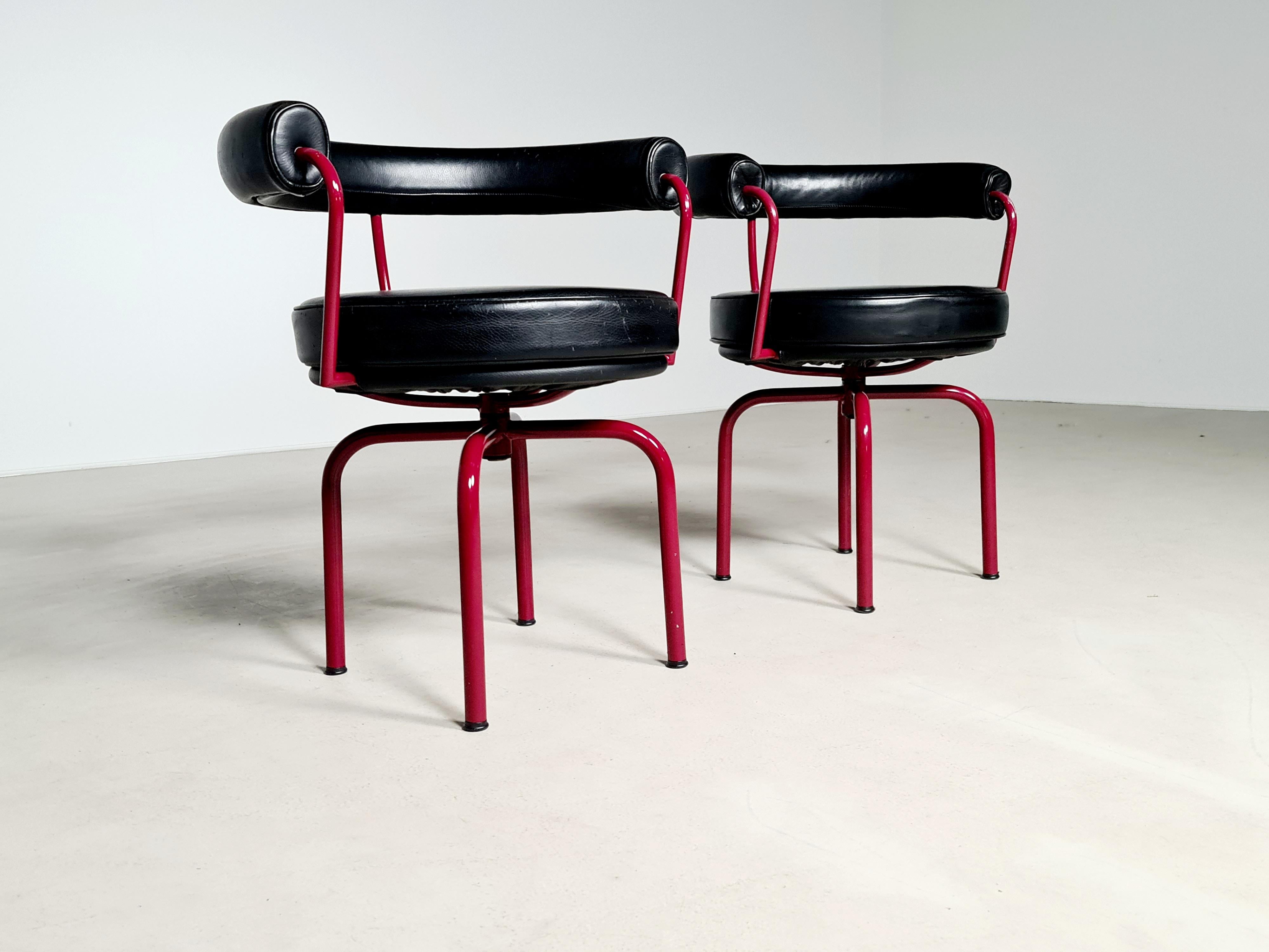 Mid-Century Modern Set of Cassina LC7 Swivel Chairs by Charlotte Perriand, Le Corbusier, 1970s
