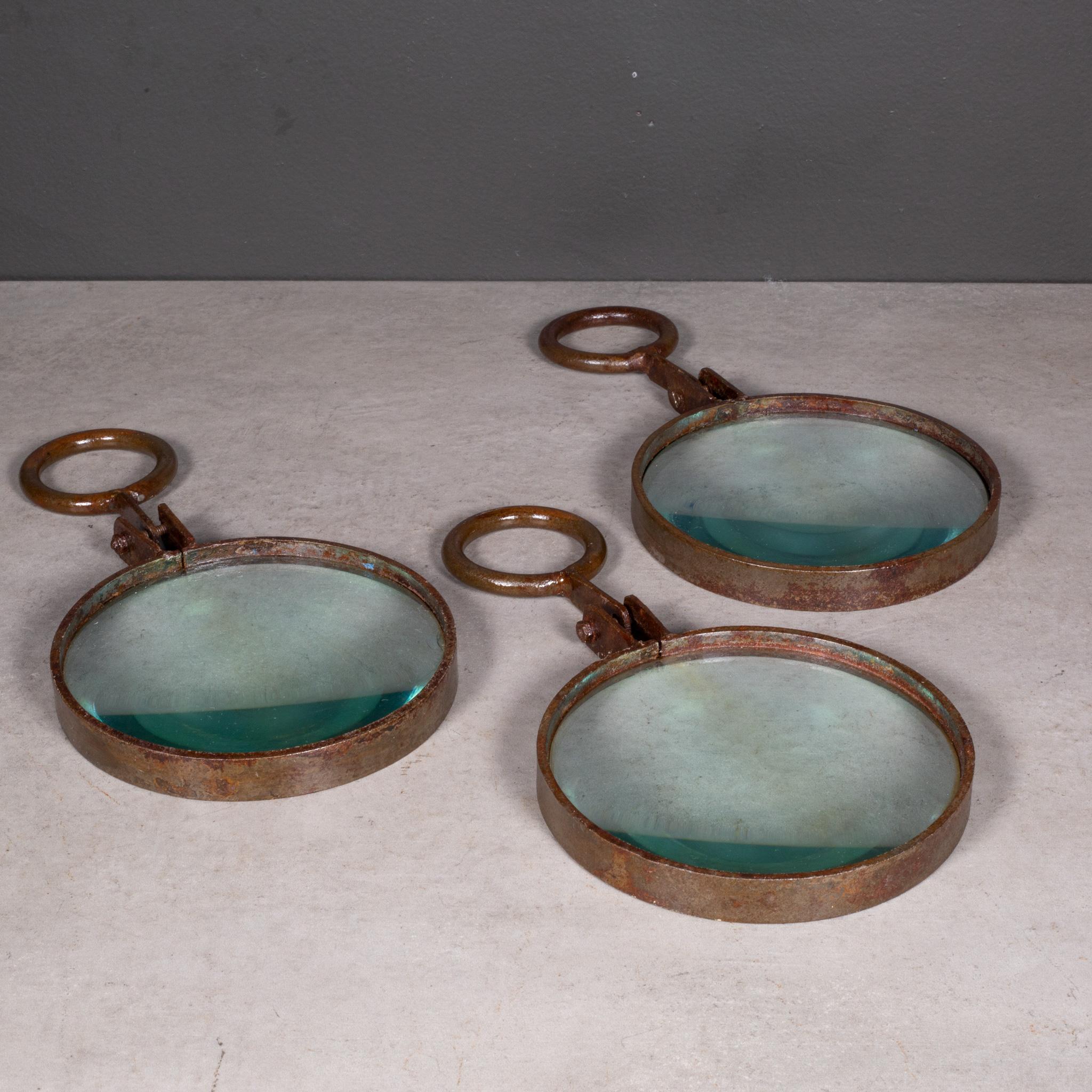 ABOUT

A set of three cast iron rings with smaller rings on top. Convex glass on both sides in each piece.

    CREATOR Unknown.
    DATE OF MANUFACTURE c.1940-1960.
    MATERIALS AND TECHNIQUES Cast Iron, Glass.
    CONDITION Good. Wear consistent