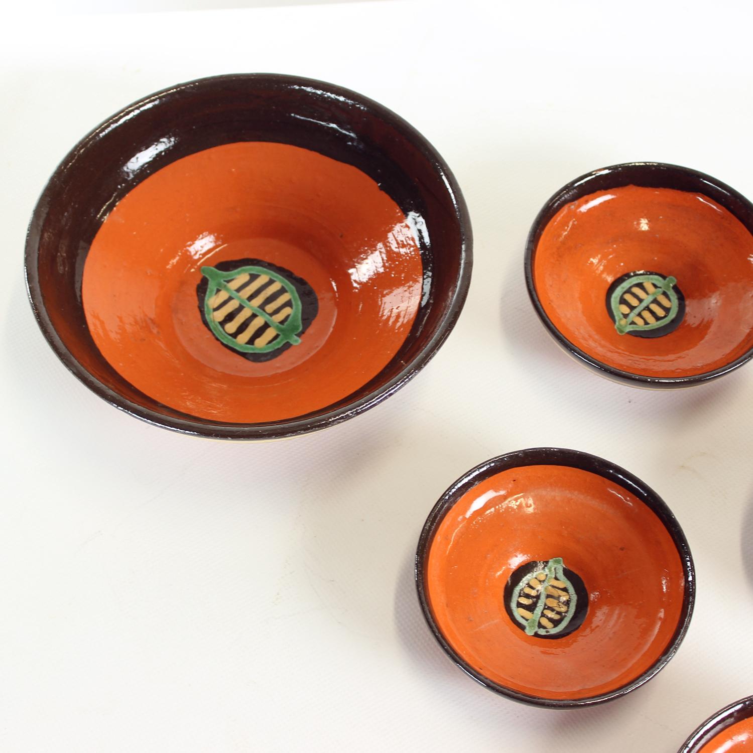 Late 20th Century Set Of Ceramic Bowls By Ditta Abrhamova, Czechoslovakia 1980s For Sale