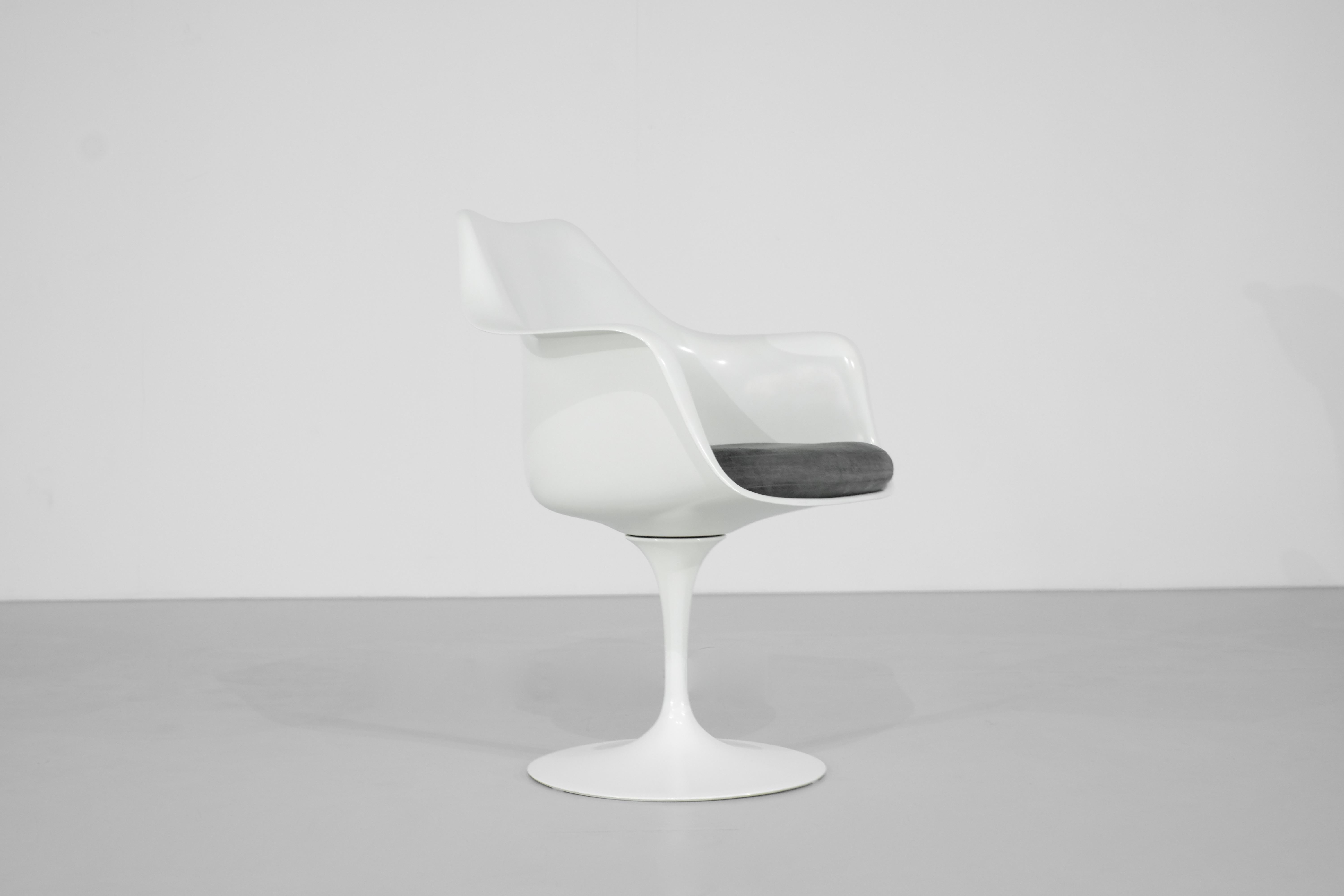 Ensemble de chaises modèle Tulip d'Eero Saarinen pour Knoll International, USA 1957. 1