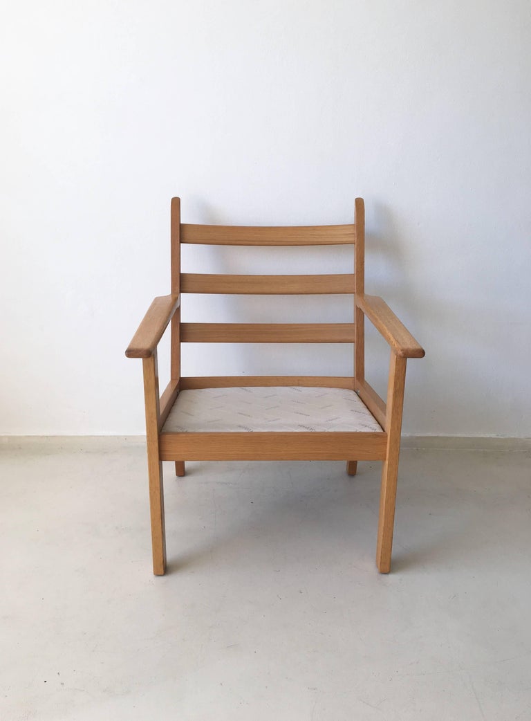 Late 20th Century Set of Chairs by Hans Wegner for GETAMA, 1980s For Sale