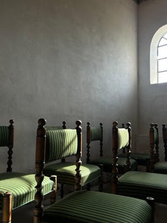 Conjunto de sillas de M.G. Bindesbøll en haya teñida con tapicería de lana verde