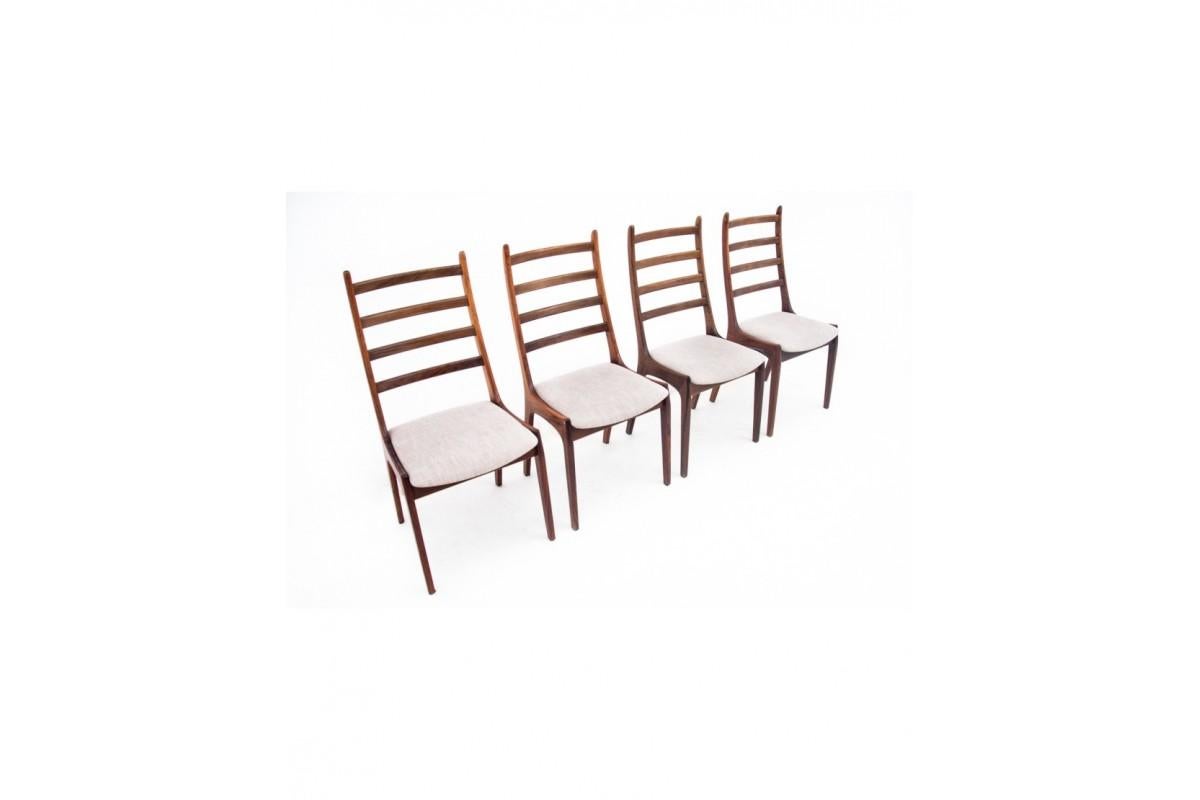 Scandinavian Modern Set of chairs with a table, Danish design, 1960s. For Sale