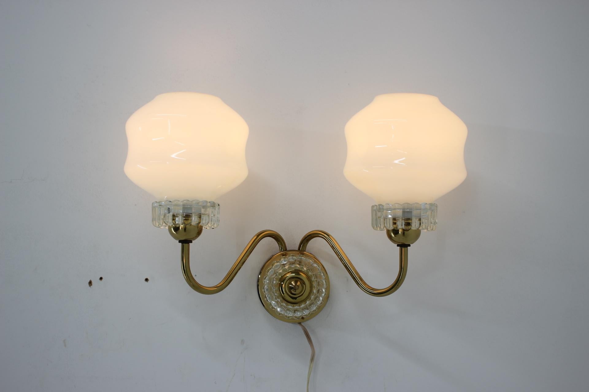 Set of Chandelier and Wall Lamp, 1970s For Sale 1